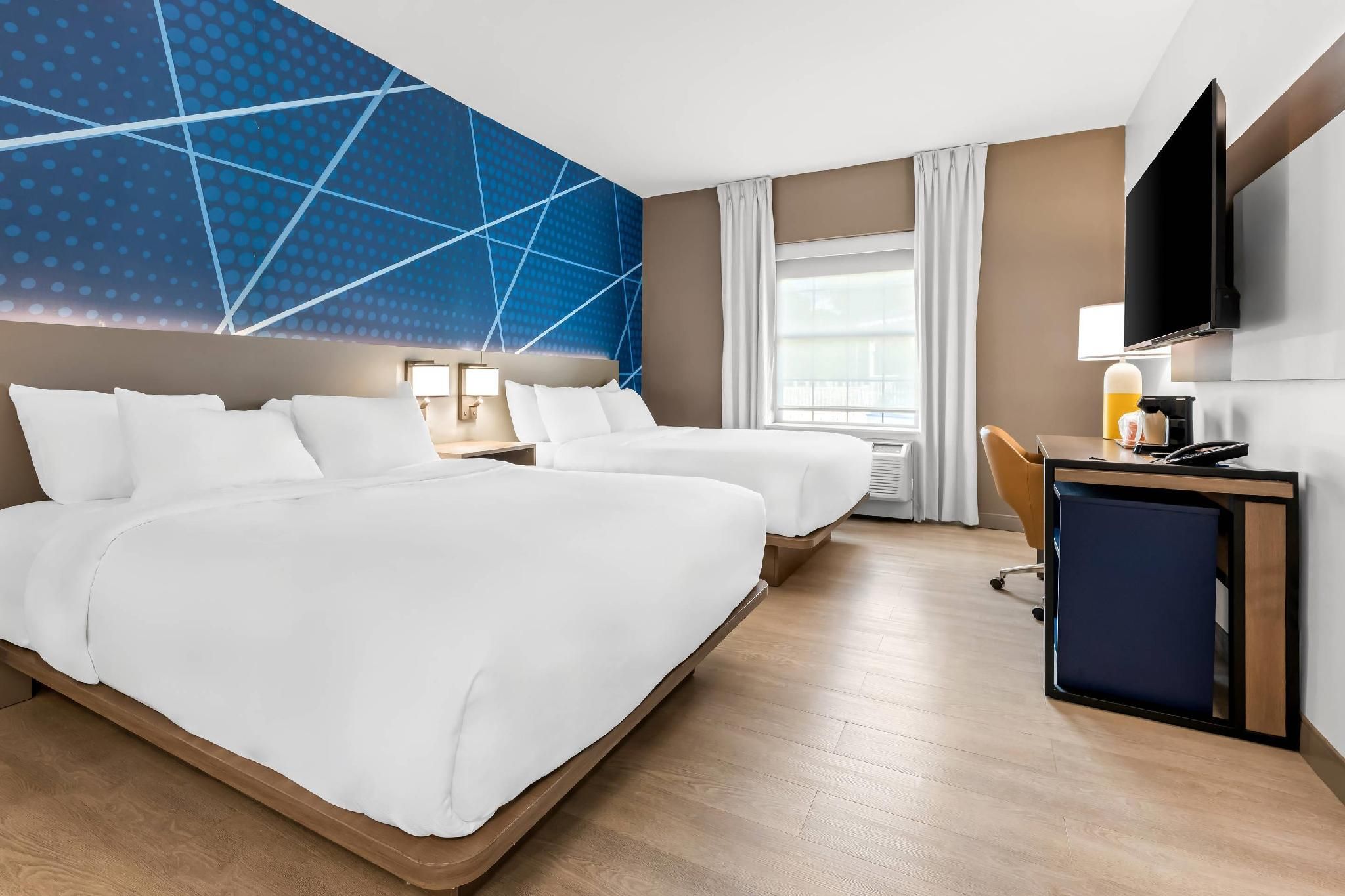 2-Queen Beds, Nonsmoking
