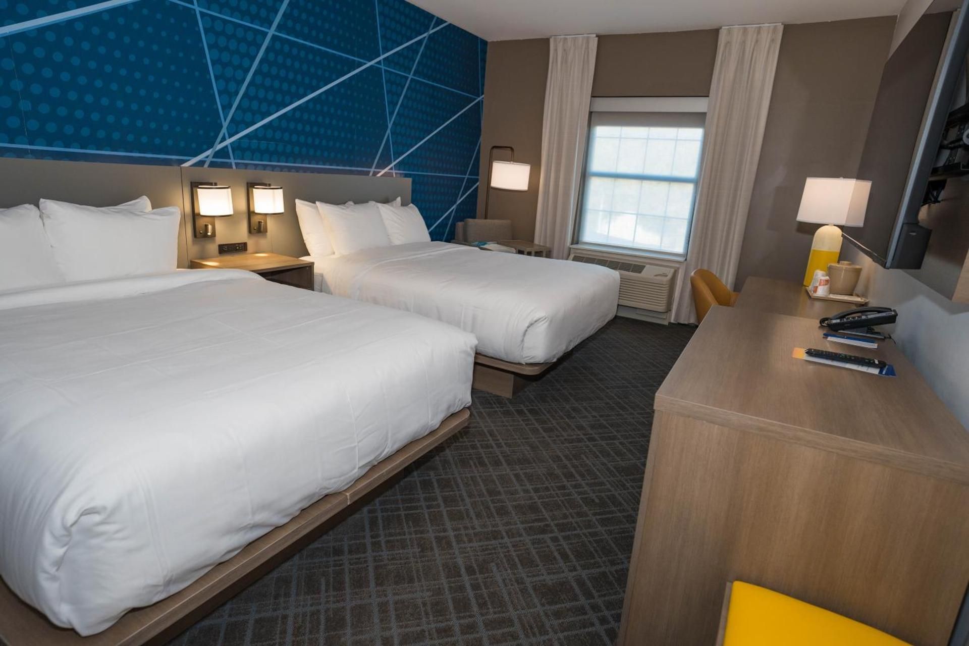 Efficiency Queen Room with Two Queen Beds - Non-Smoking