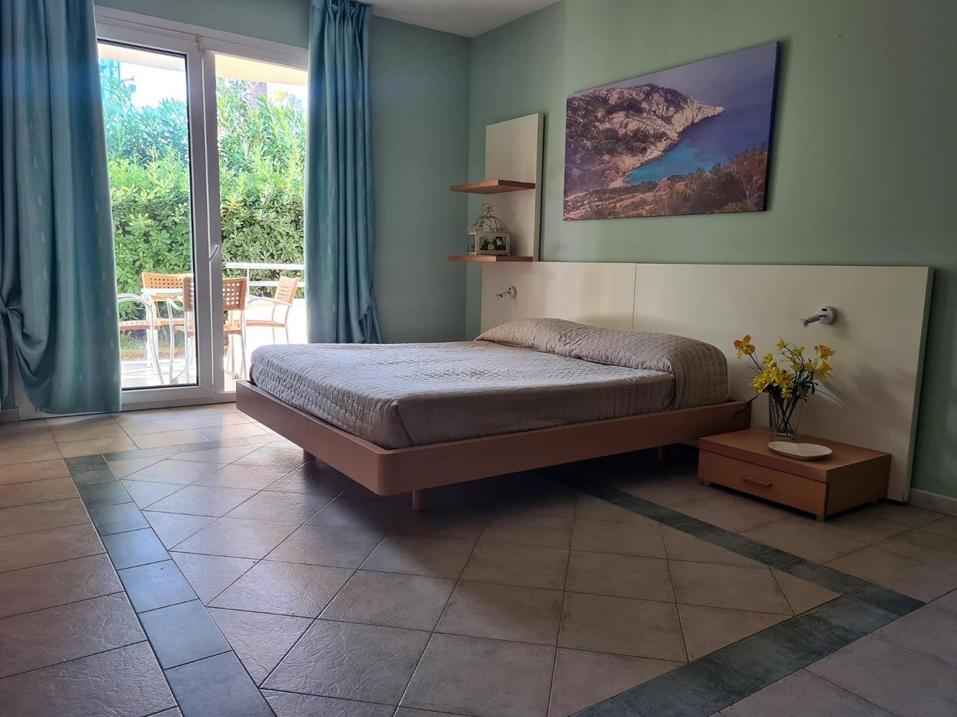 Superior Family Room