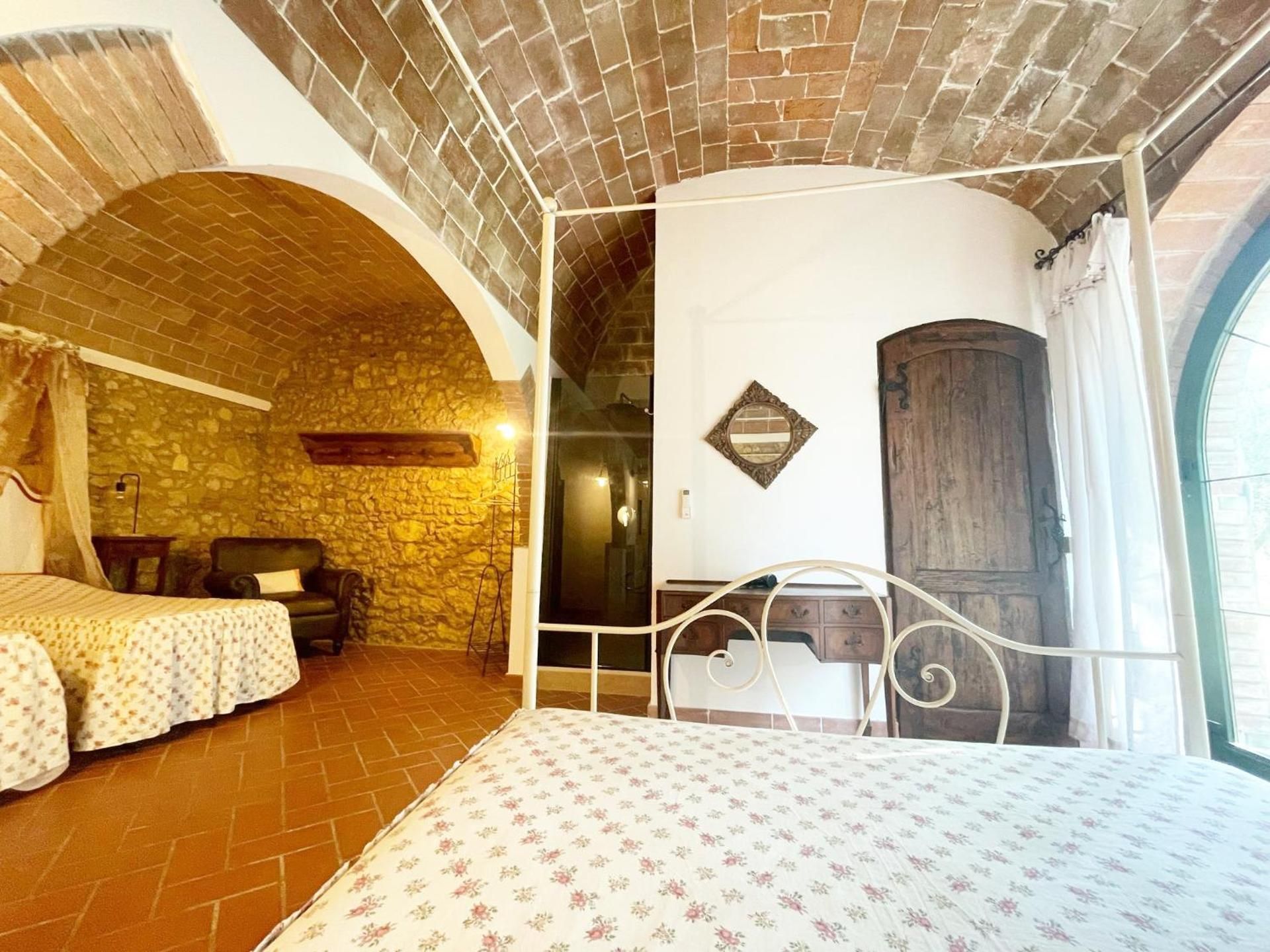 Relais Casale Il Poggetto VILLA PAOLA by Zoom In Earth Quadruple Room with Garden View 2