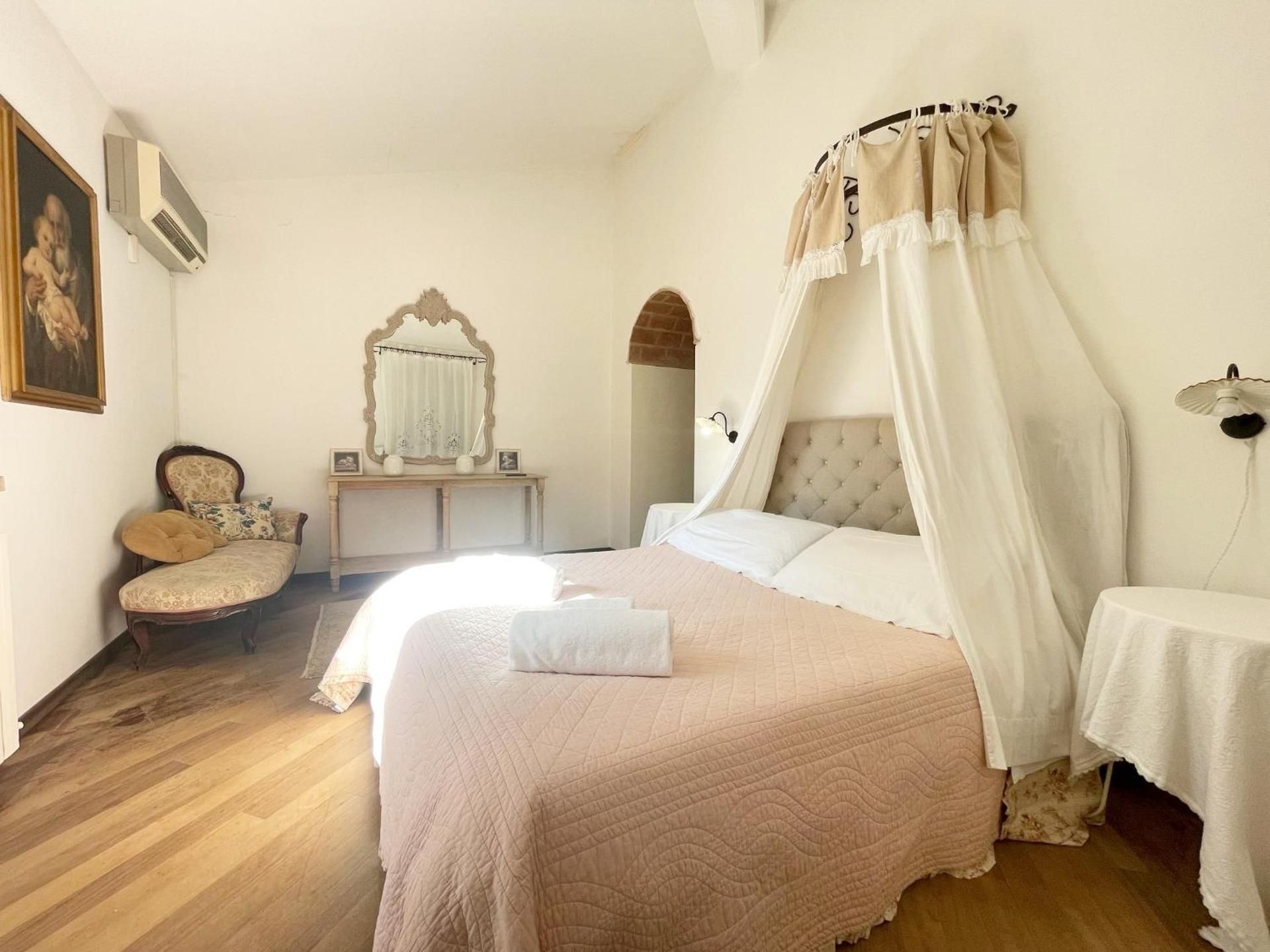 Relais Casale Il Poggetto VILLA PAOLA by Zoom In Earth Superior Double Room