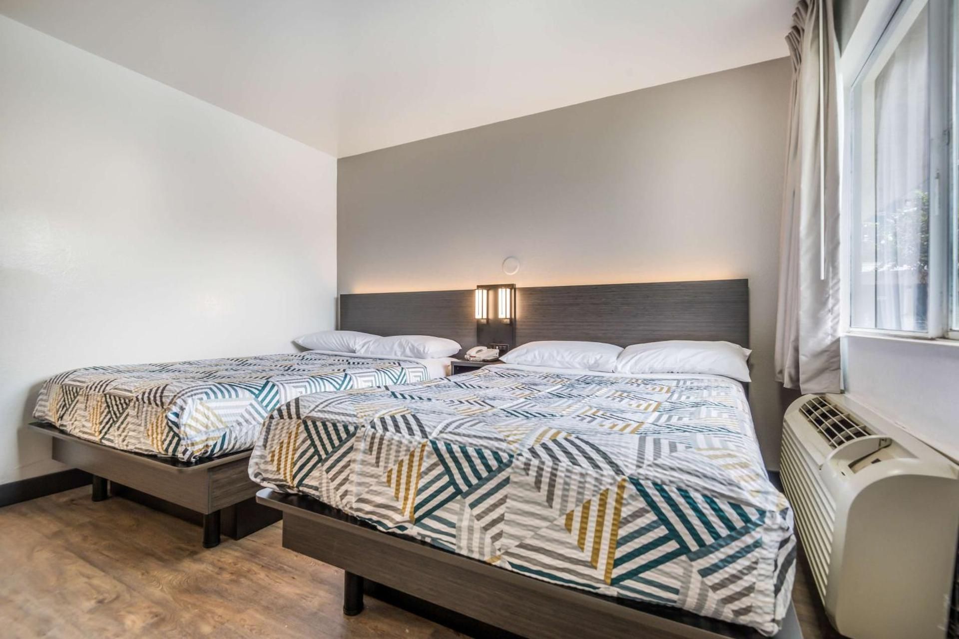 Deluxe Quadruple Room - Smoking