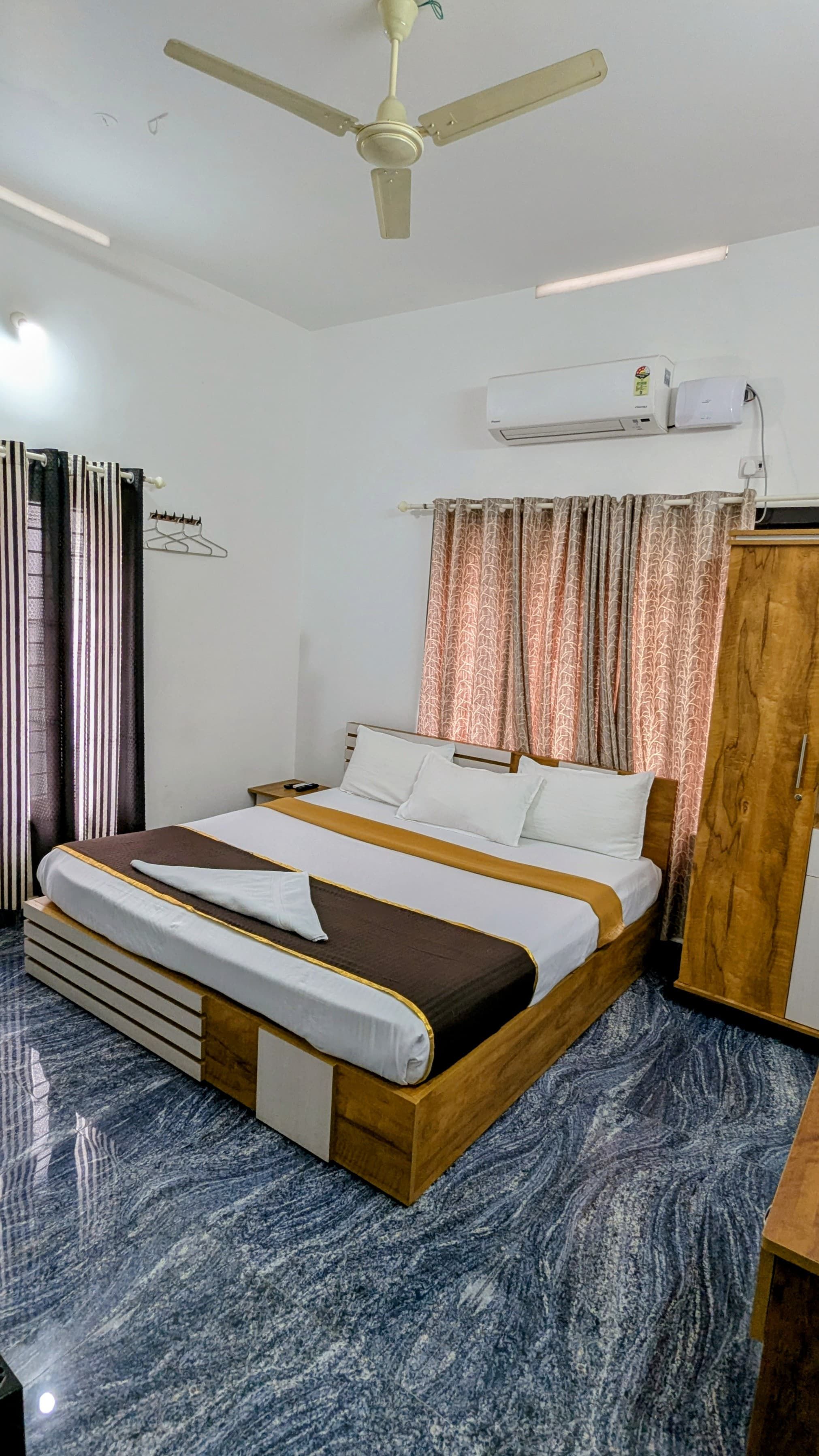 Kollam Beach Resort Excutive non ac Room 2