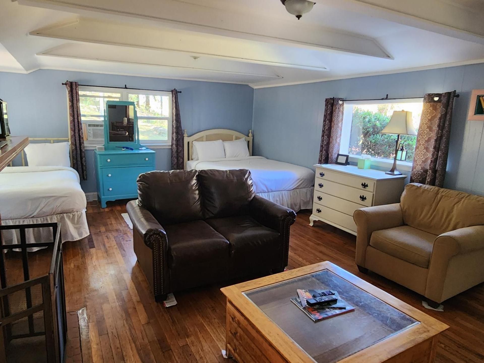 Cottage Six
