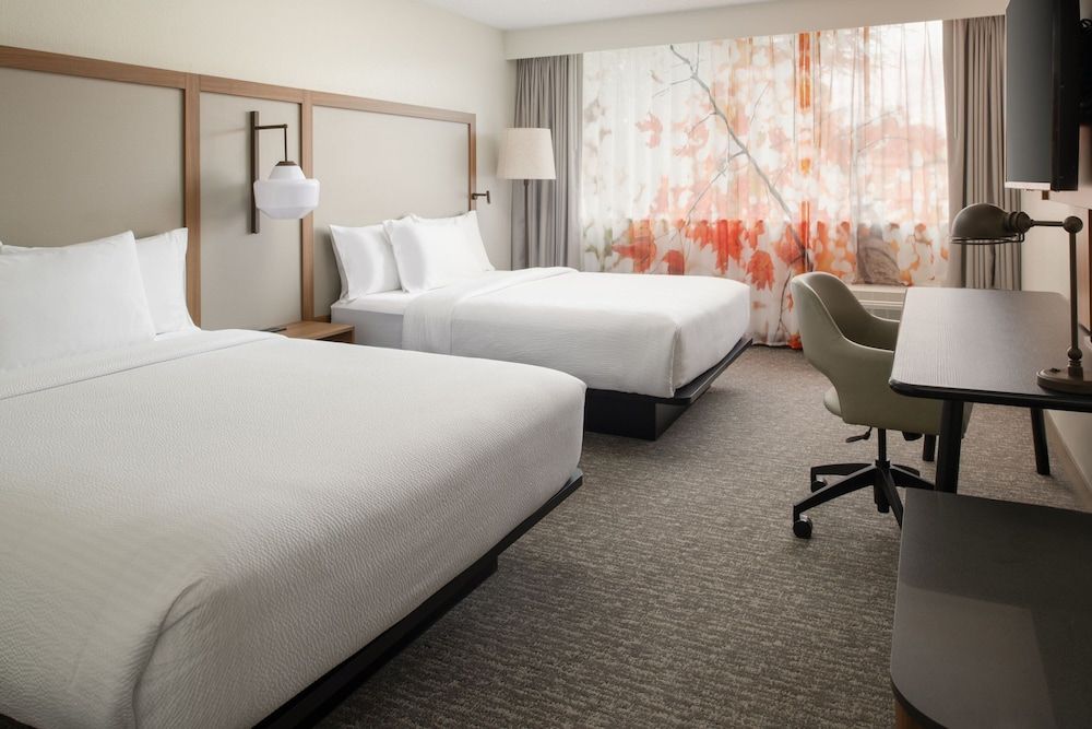 Fairfield Inn by Marriott Issaquah Room, 2 Queen Beds 2