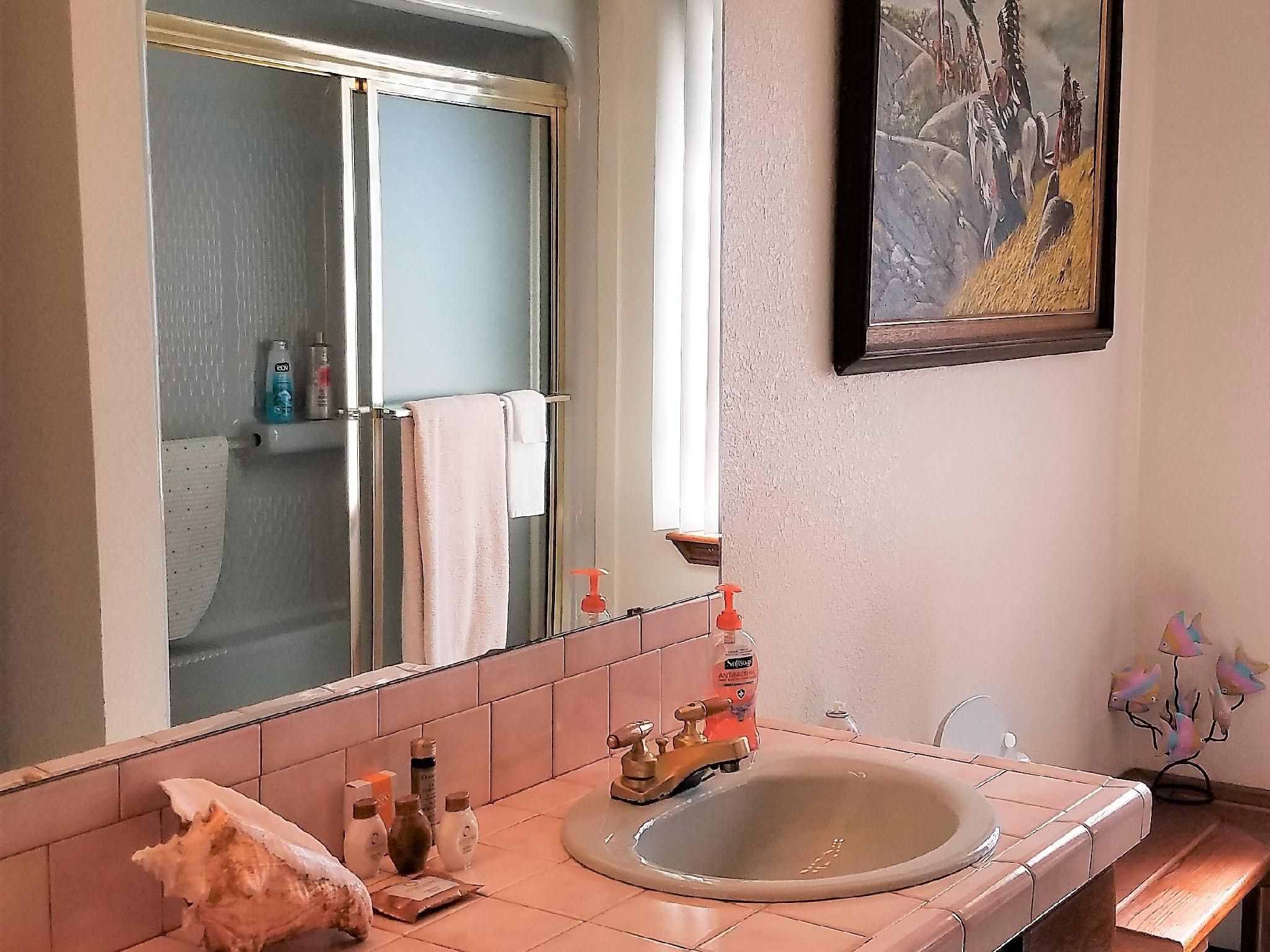 Tavares Inn - Adults Only Double room-Private Bathroom-Standard-Geronimo