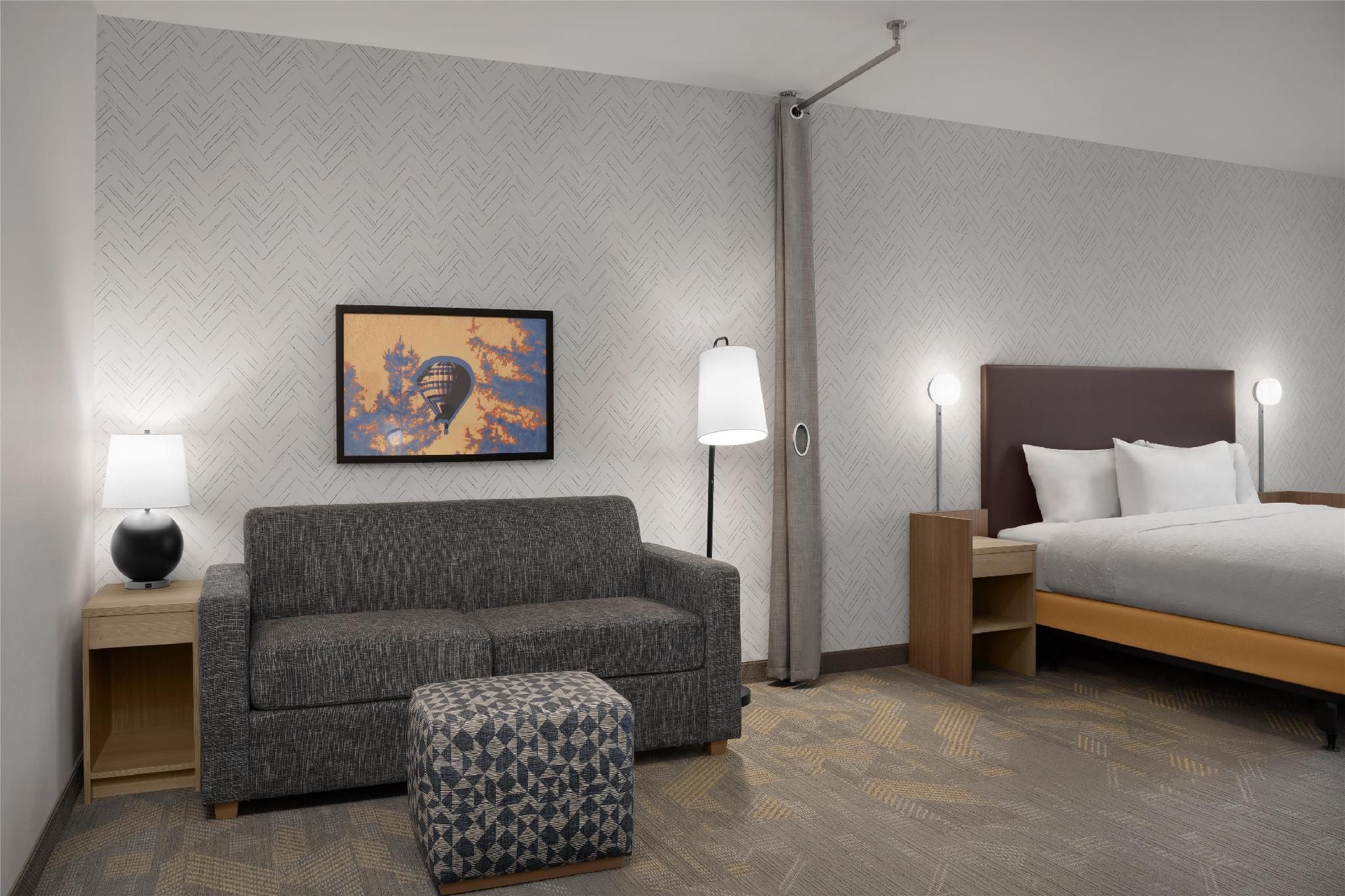 1 King Accessible Tub Studio Suite