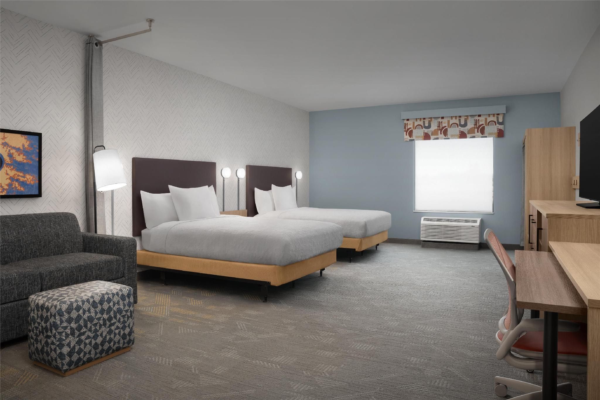 2 Queen Mobility Accessible Tub Studio Suite