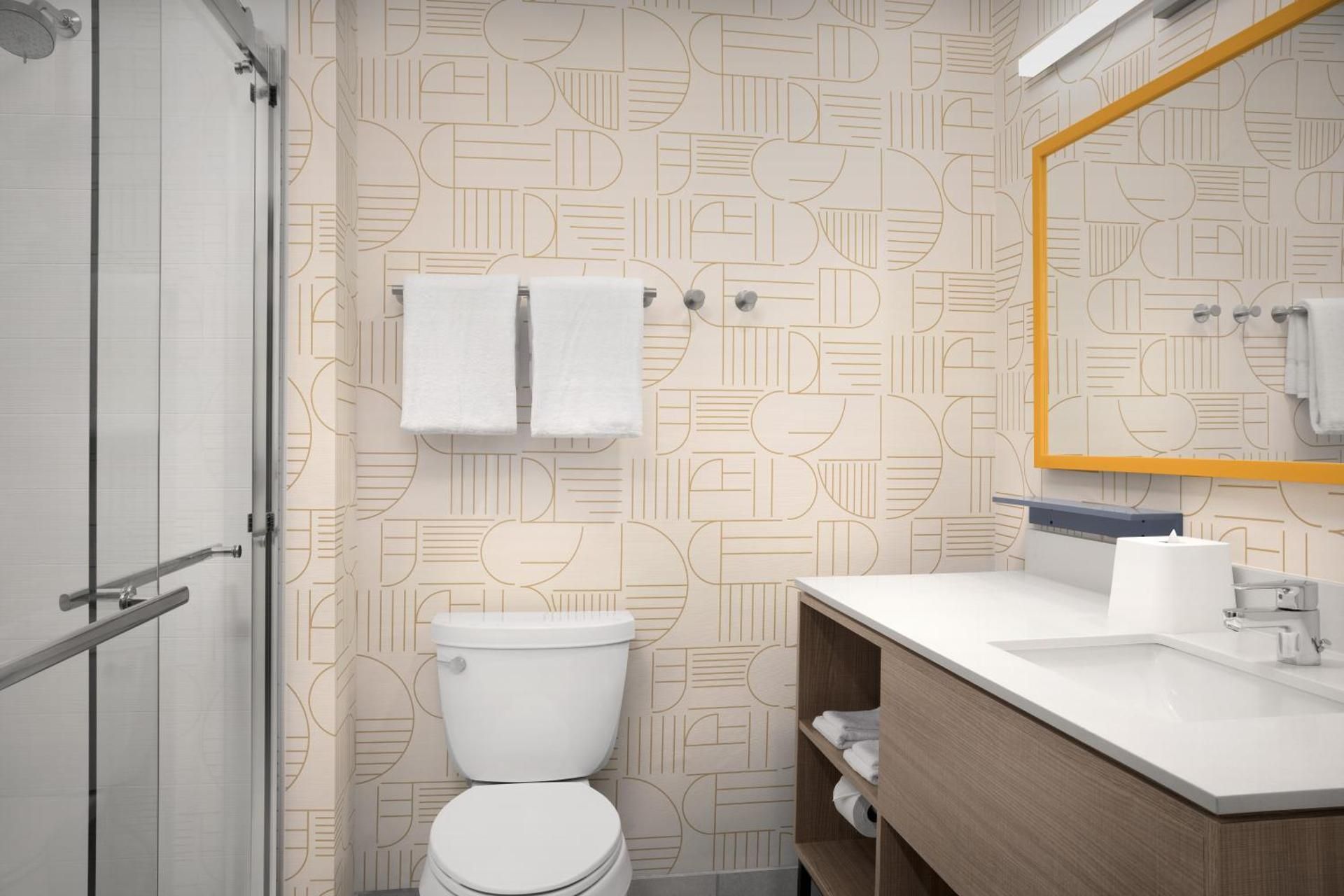 King Studio Suite - Hearing Access