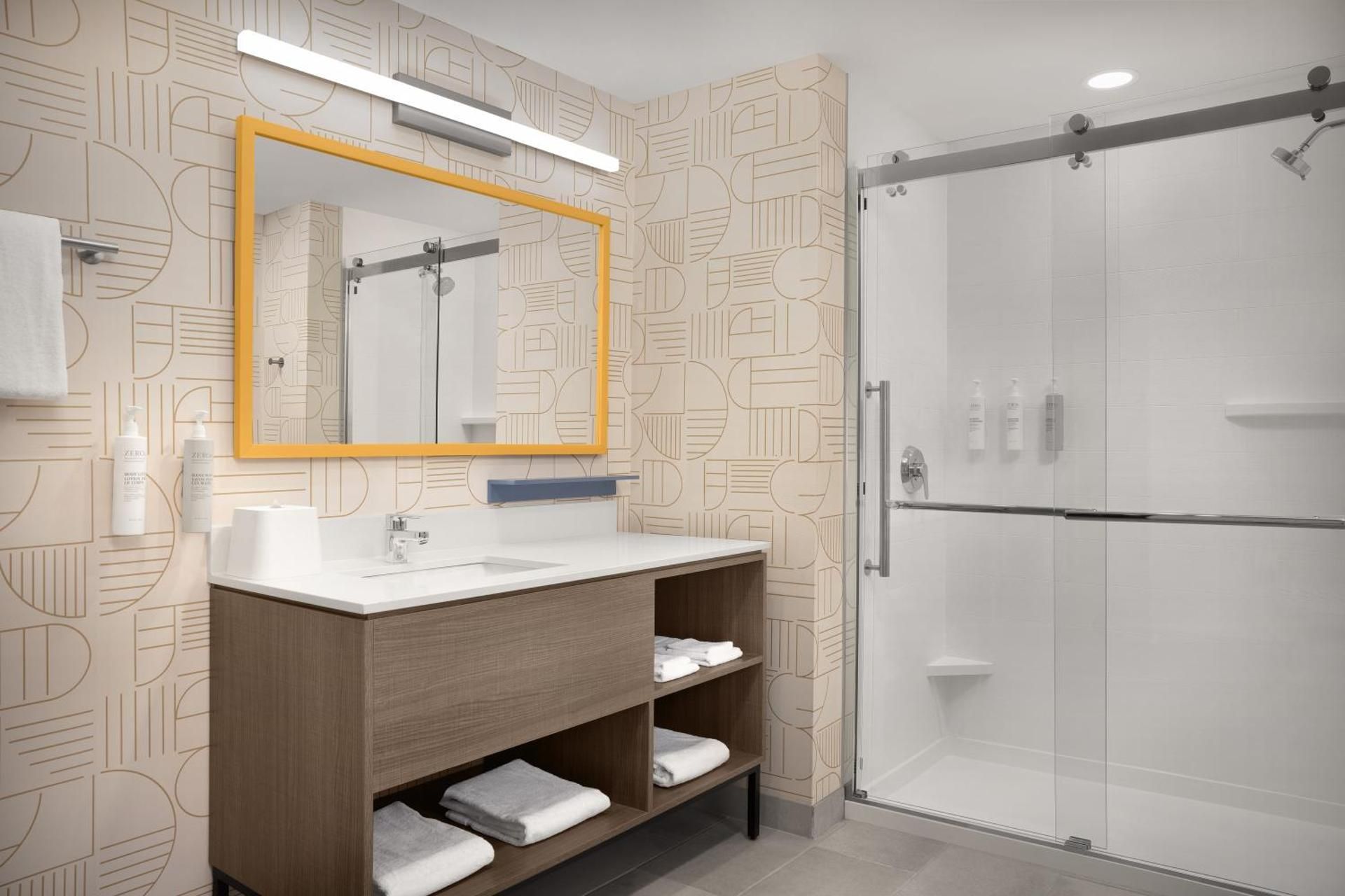 Home2 Suites by Hilton Rohnert Park Sonoma County One-Bedroom King Suite - Hearing Access 2