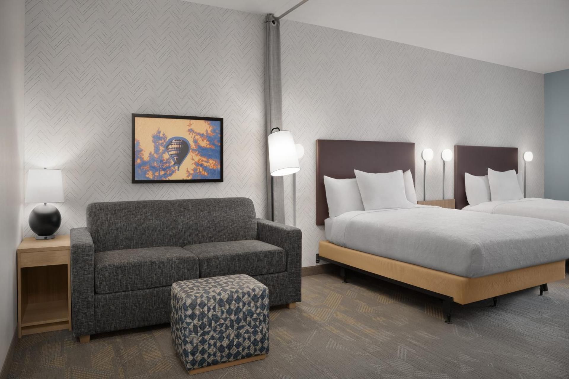 Studio Suite with Two Queen Beds and Tub - Mobility Access