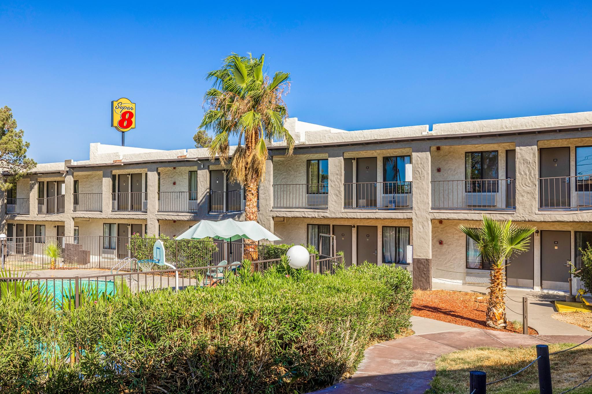 Townhouse Barstow Route 66