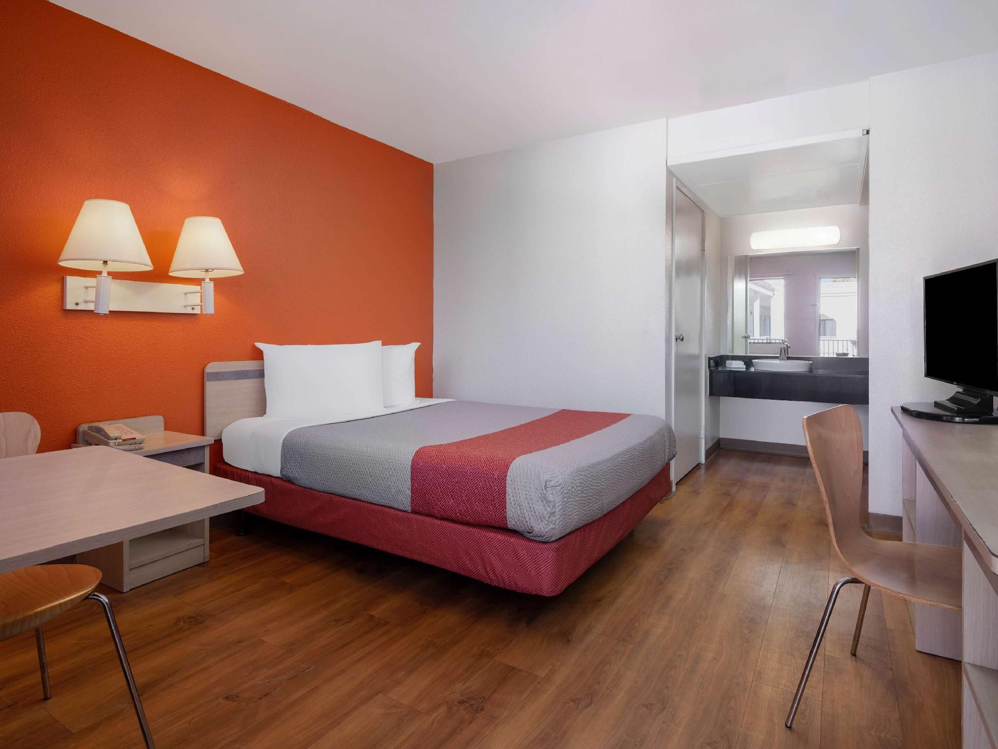 1 Queen Bed | ADA/RI Shower/Mini Fridge