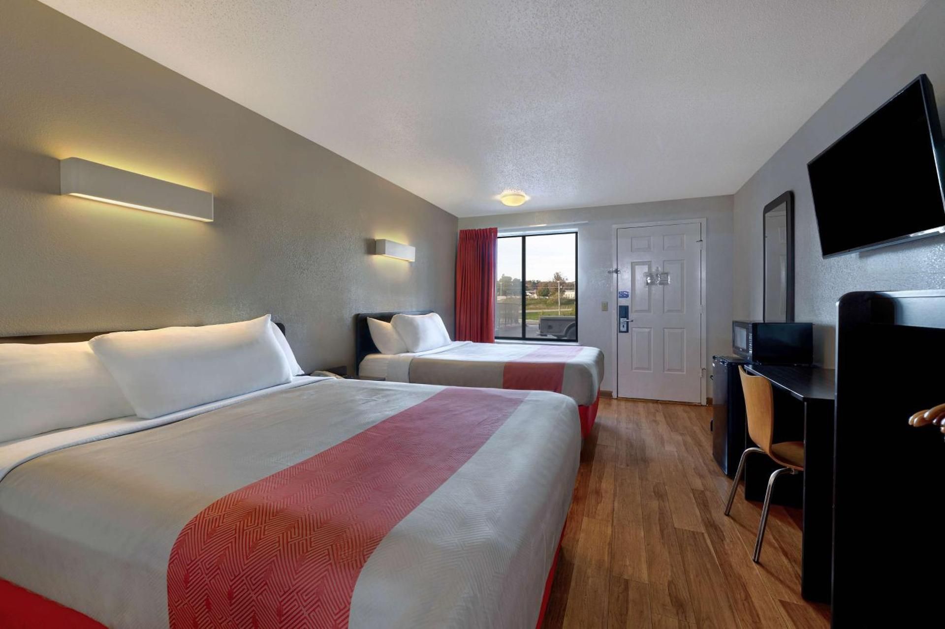Queen Room with Two Queen Beds - Disability Access - Non-Smoking