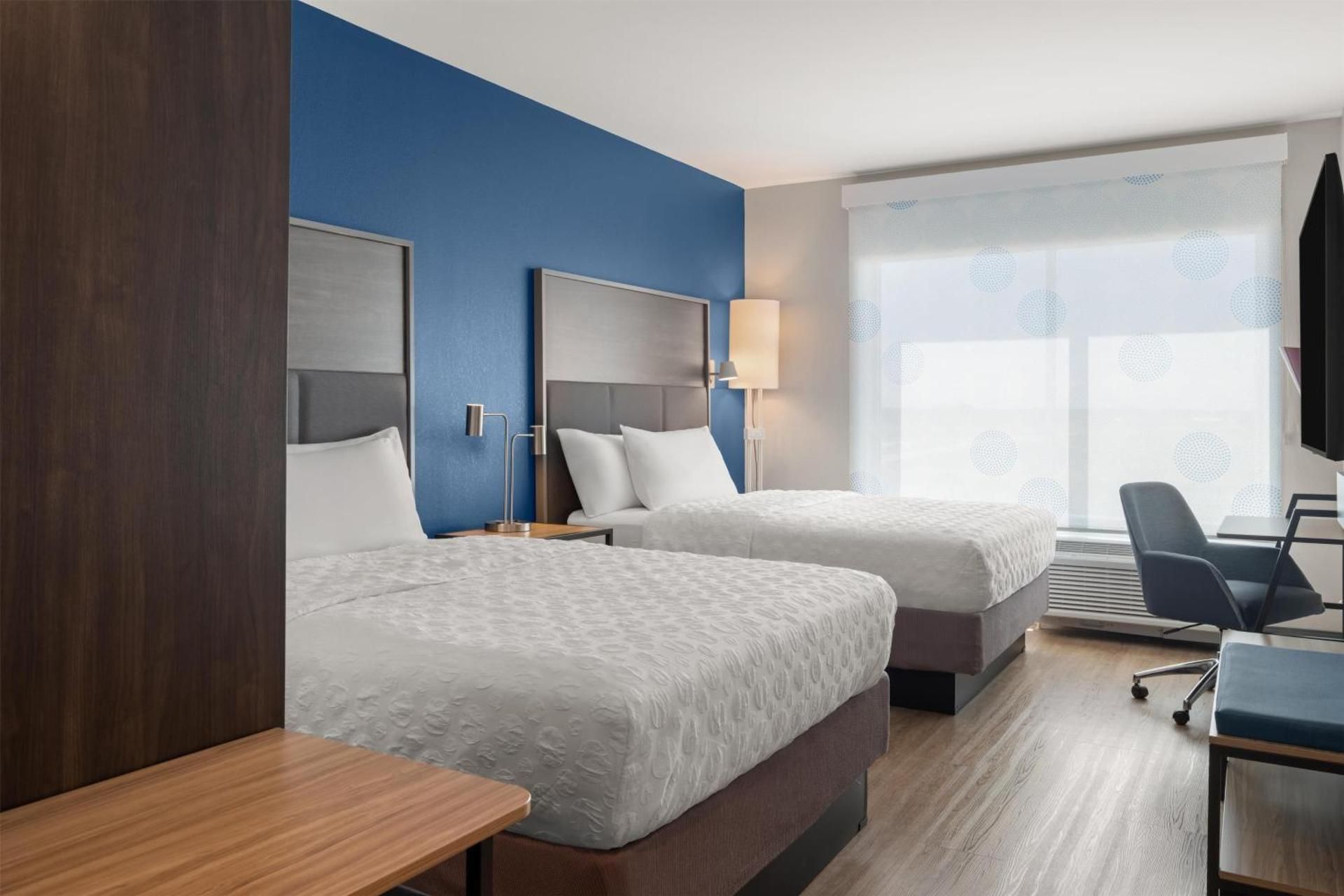 Queen Room with Two Queen Beds - Mobility Access