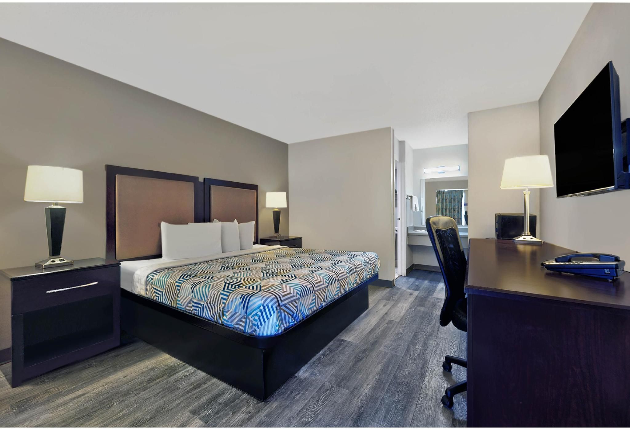 Motel6 McDonough, GA 1 KING BED | SMOKING 2