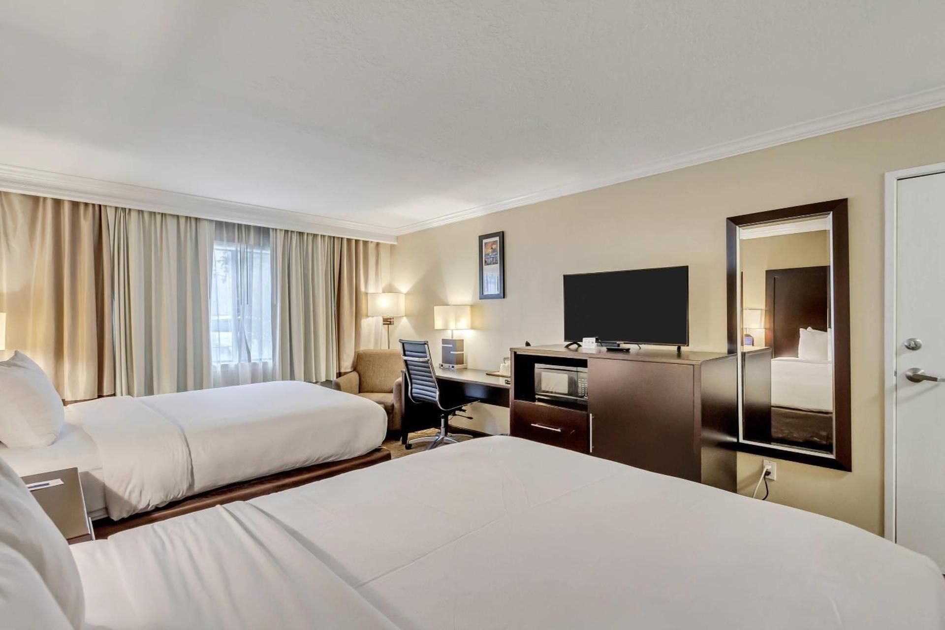 Queen Room with Two Queen Beds - Non-Smoking