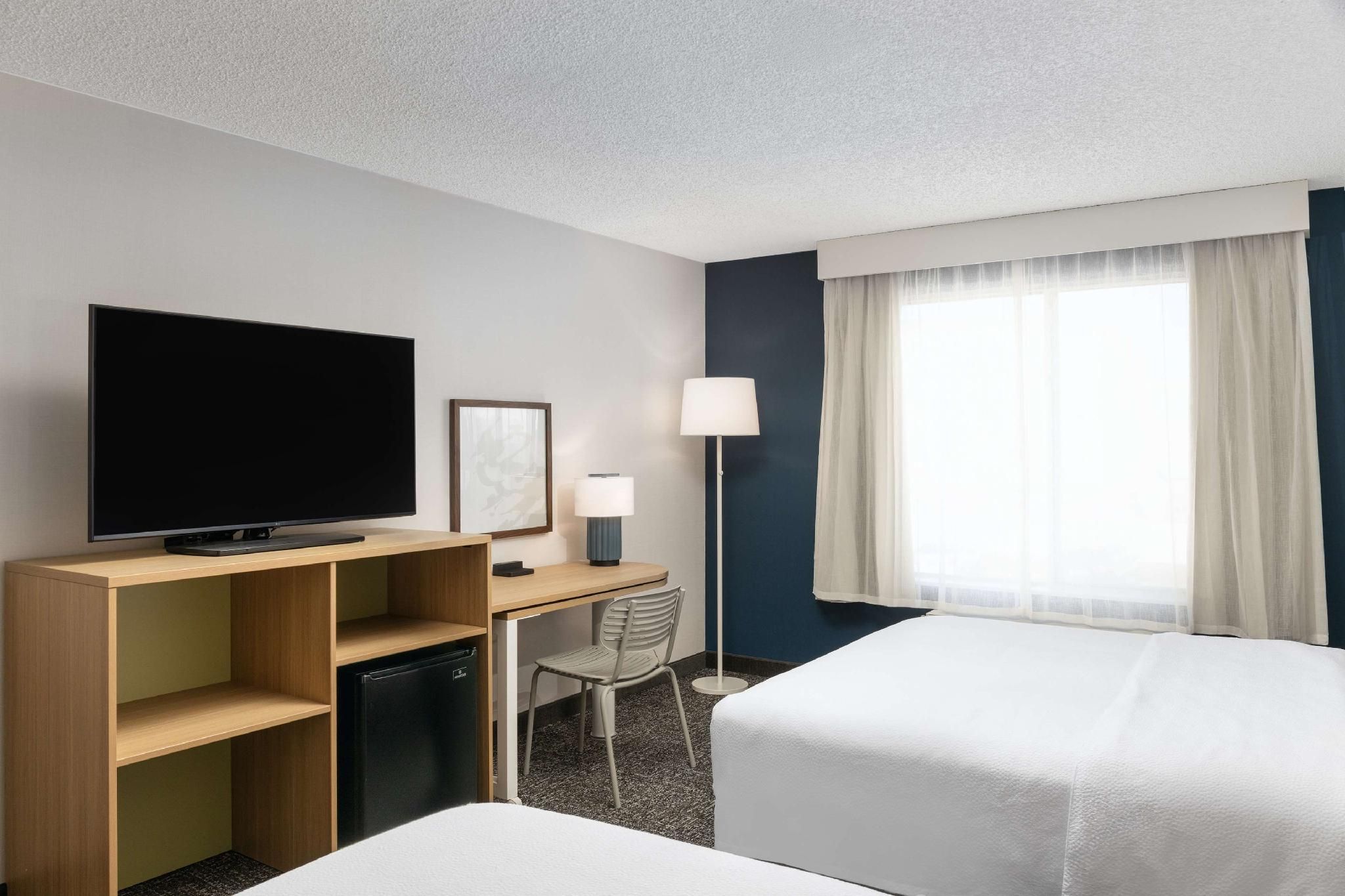 Spark by Hilton Salt Lake City Airport 2 Queen Beds Hearing Accessible 2