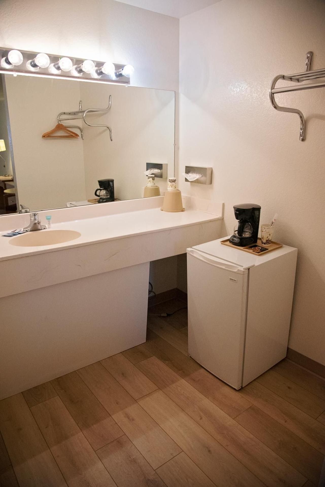 The Virginian Inn Moab Downtown Standard Double Room 3