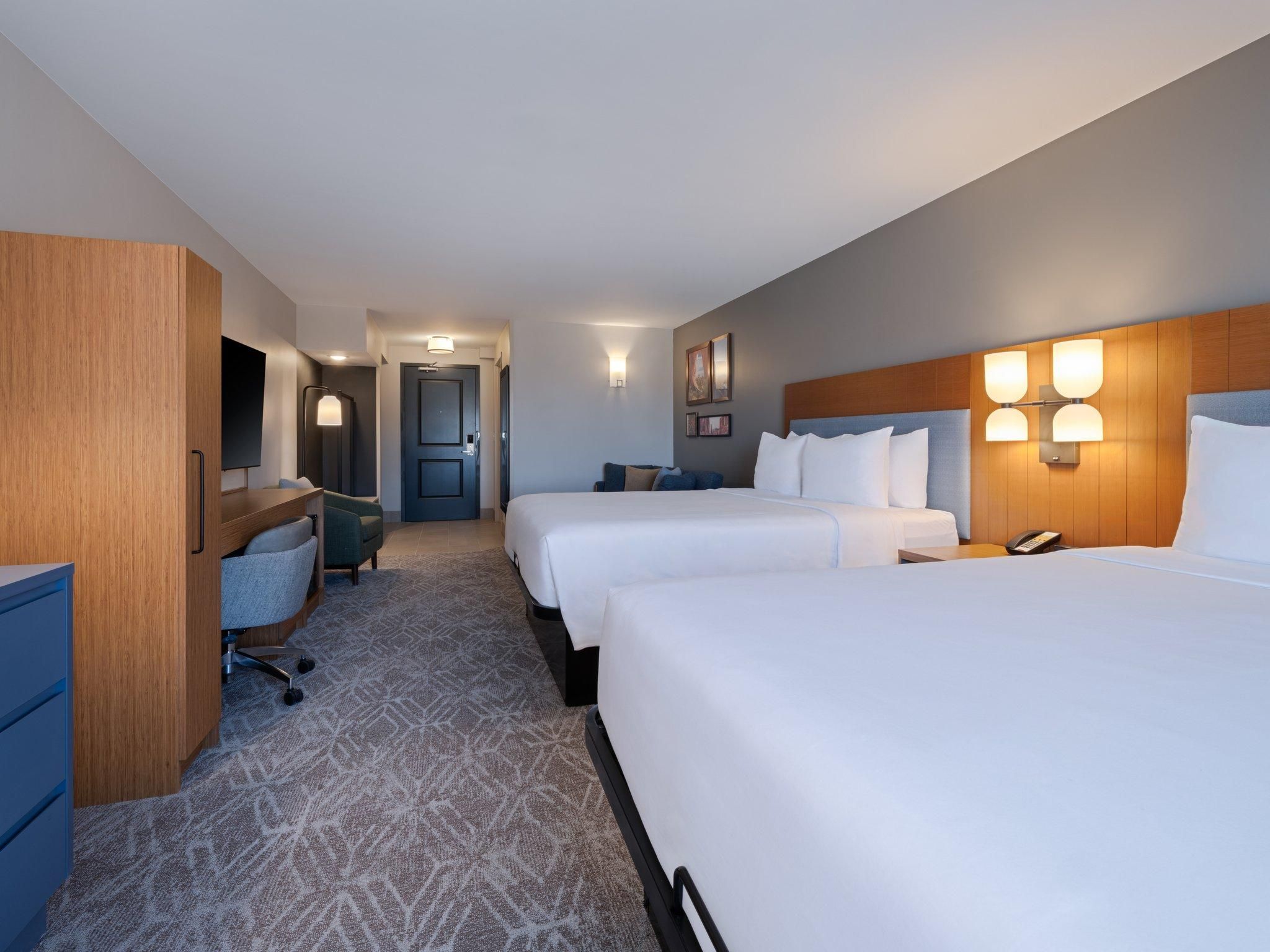 voco Moab By IHG 2 Queen Premium Comms Mobility Accessible Roll In Shwr 2