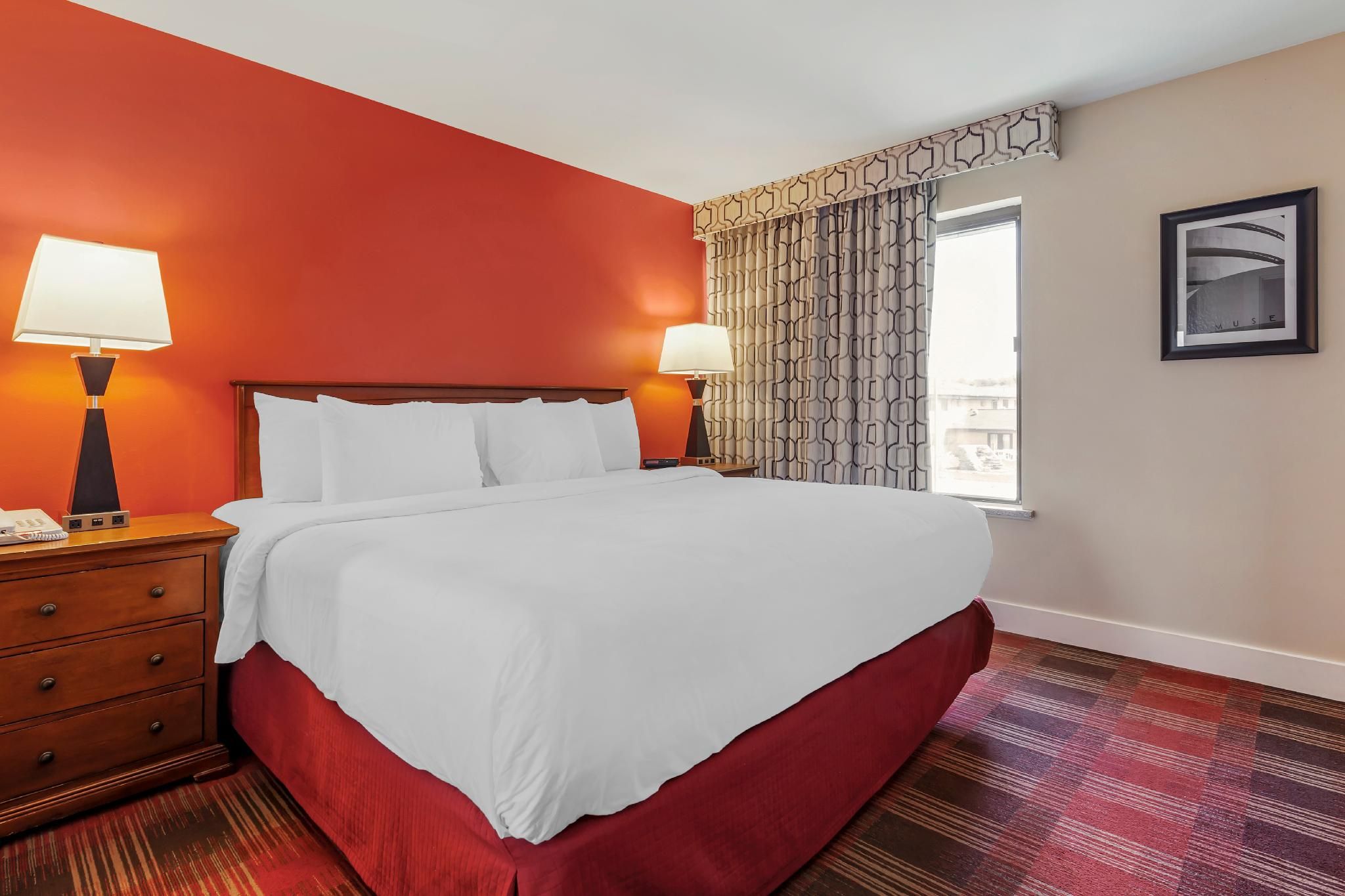 Queen Suite for 4 People