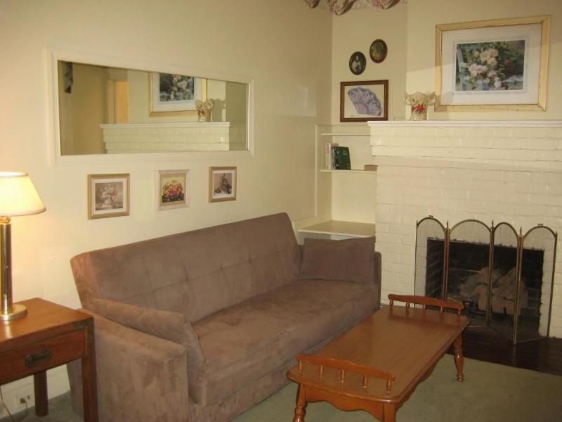 Cottage T-1