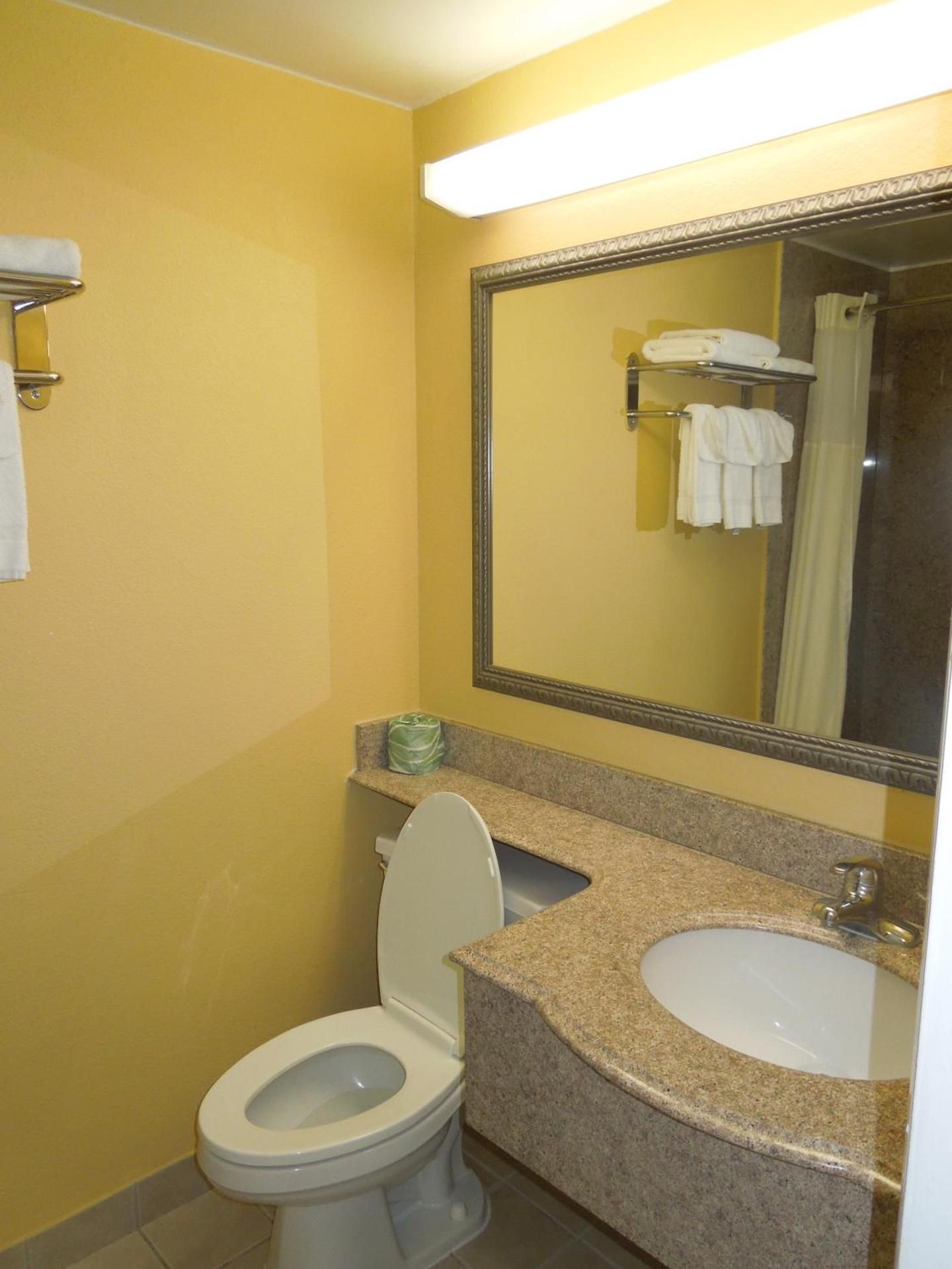 Ambassadors Inn & Suites