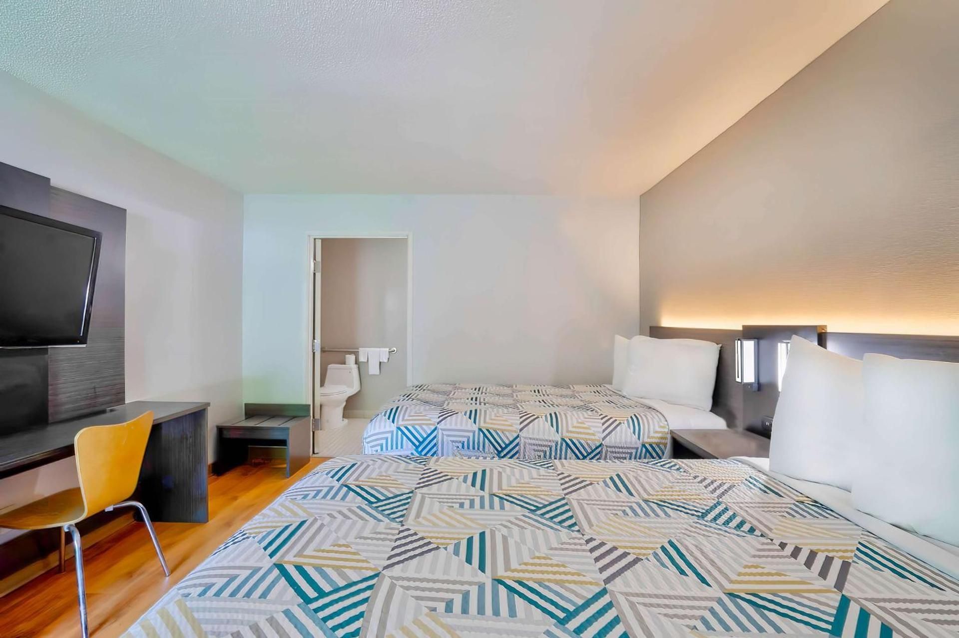 Quadruple Room - Disability Access - Non-Smoking