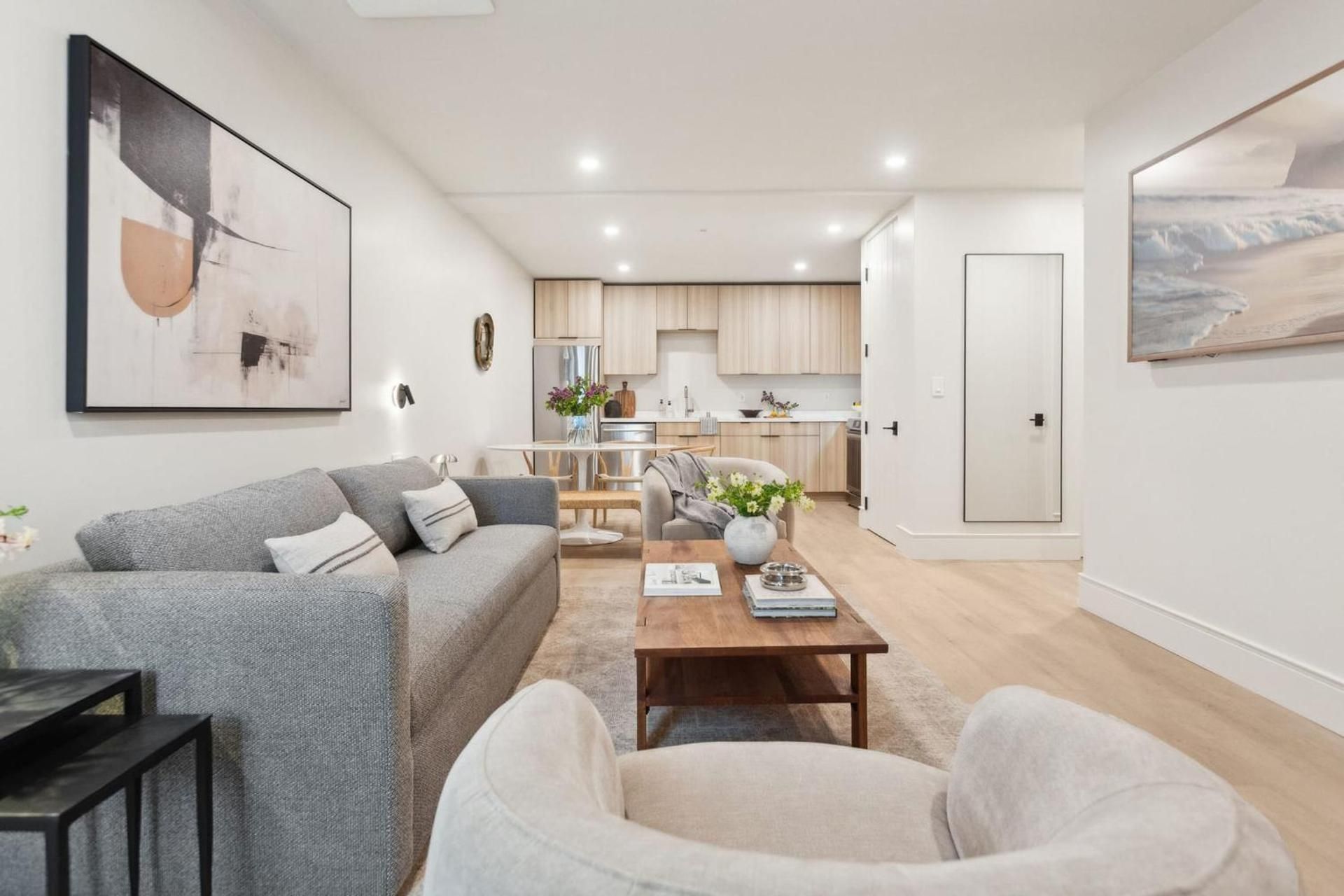 Casa Riviera - Boutique Apartments in Downtown Santa Barbara Two-Bedroom Deluxe Apartment 2