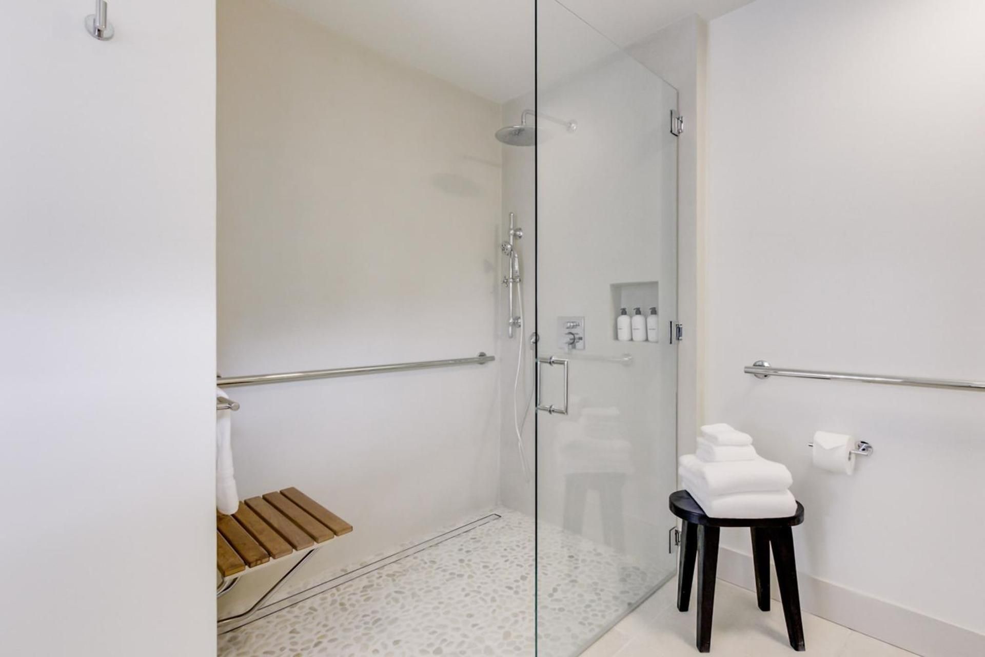 Casa Valerio - Boutique Suites in Downtown Santa Barbara Double Room 3