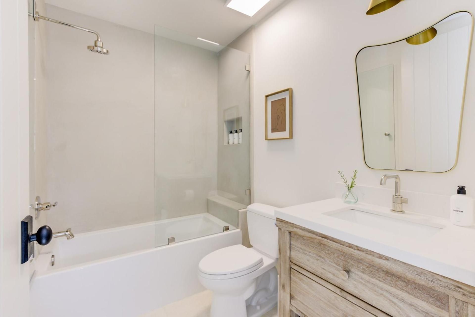 Casa Valerio - Boutique Suites in Downtown Santa Barbara King Studio 3