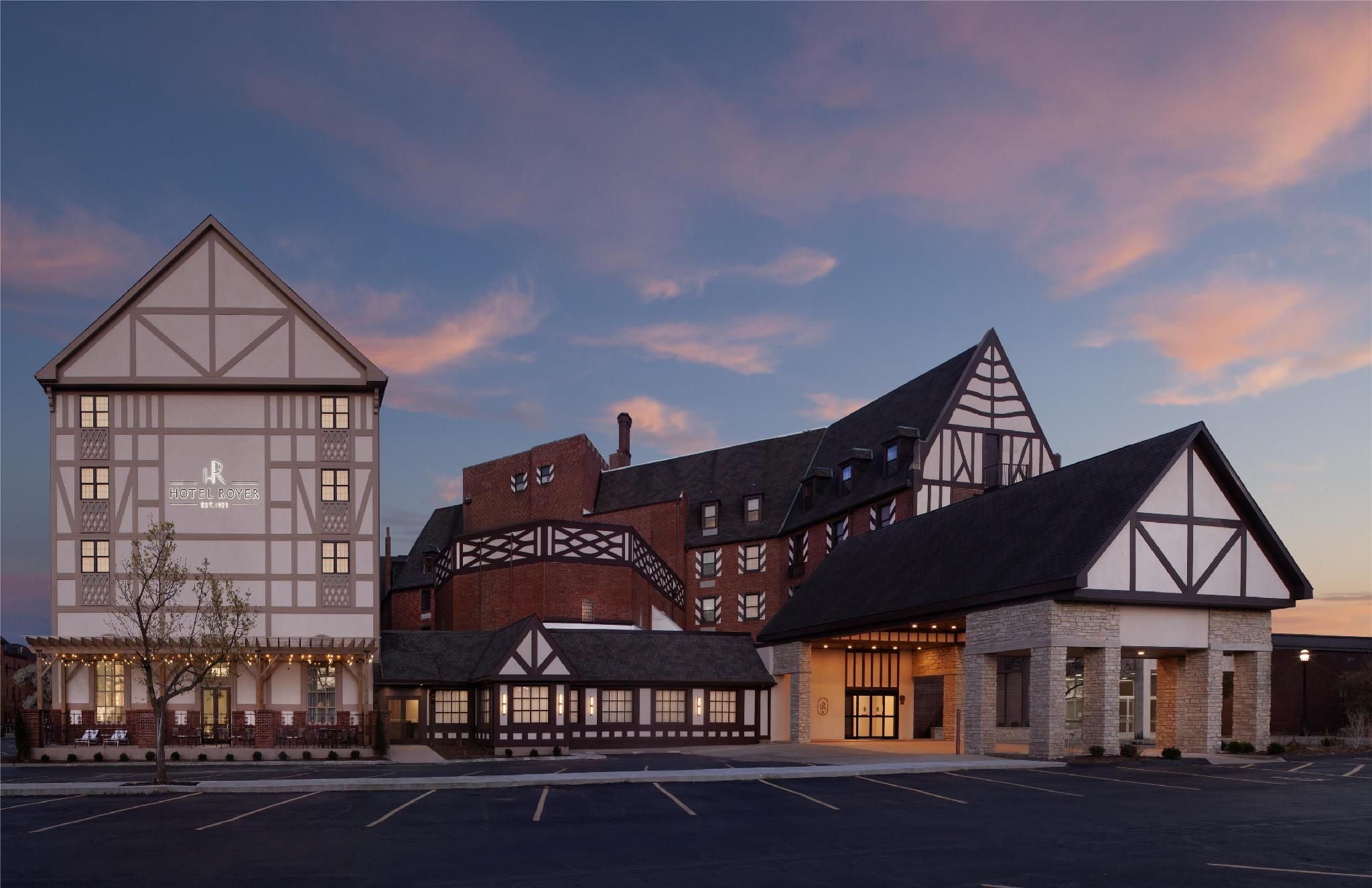 Hotel Royer Urbana Champaign, Tapestry Collection by Hilton