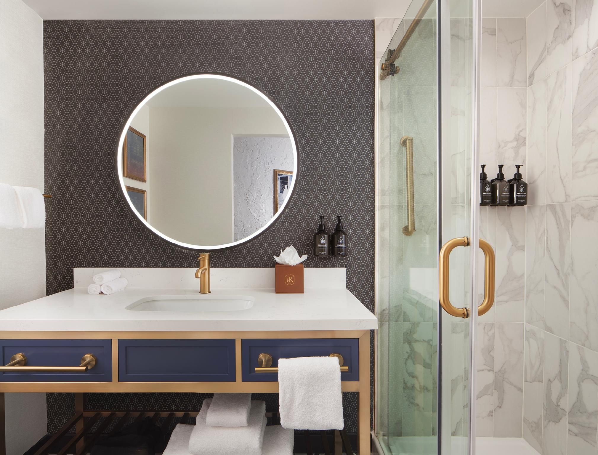 Hotel Royer Urbana Champaign, Tapestry Collection by Hilton 2 QUEENS STUDIO SUITE 2