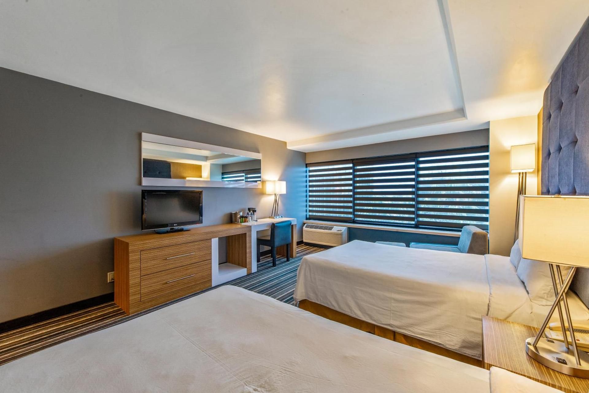 Hotel Huntington Beach Double Premier Room - 2 double beds