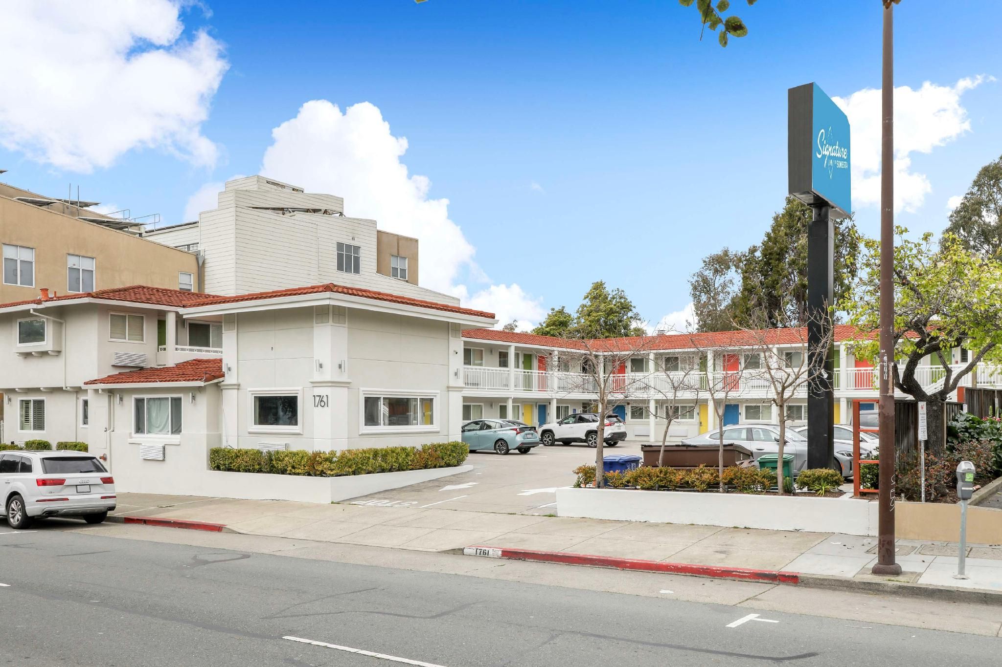 Signature Inn Berkeley