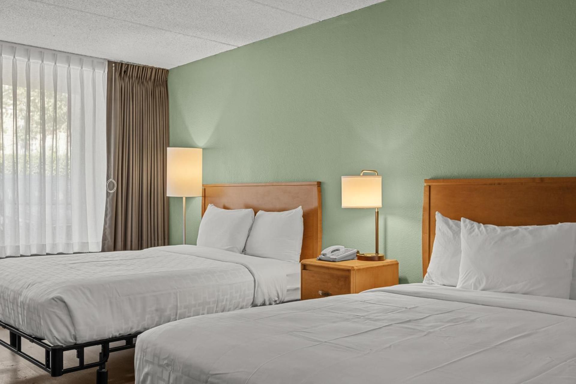 Queen Room with Two Queen Beds - Disability Access