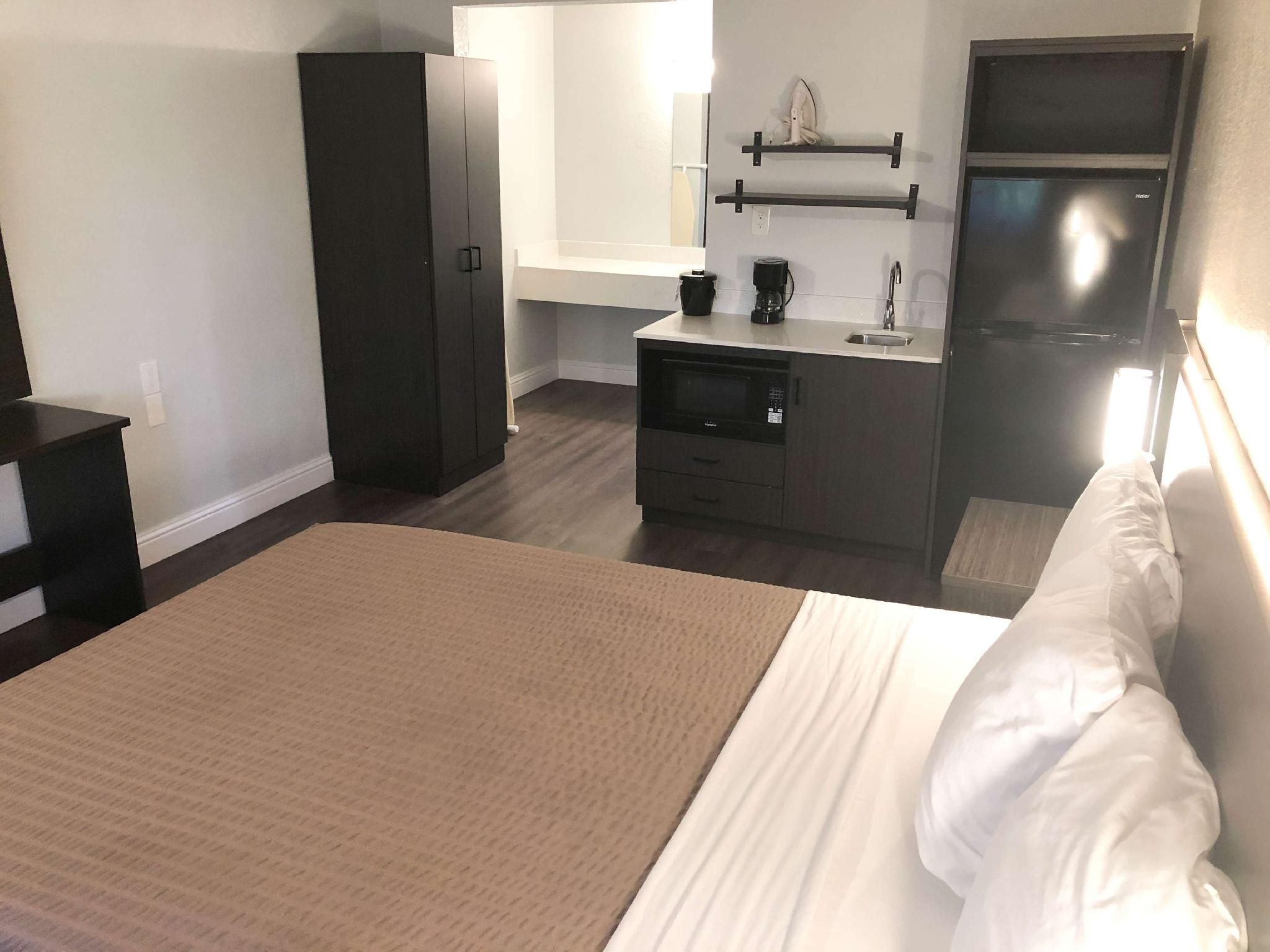 King Room - Disability Access