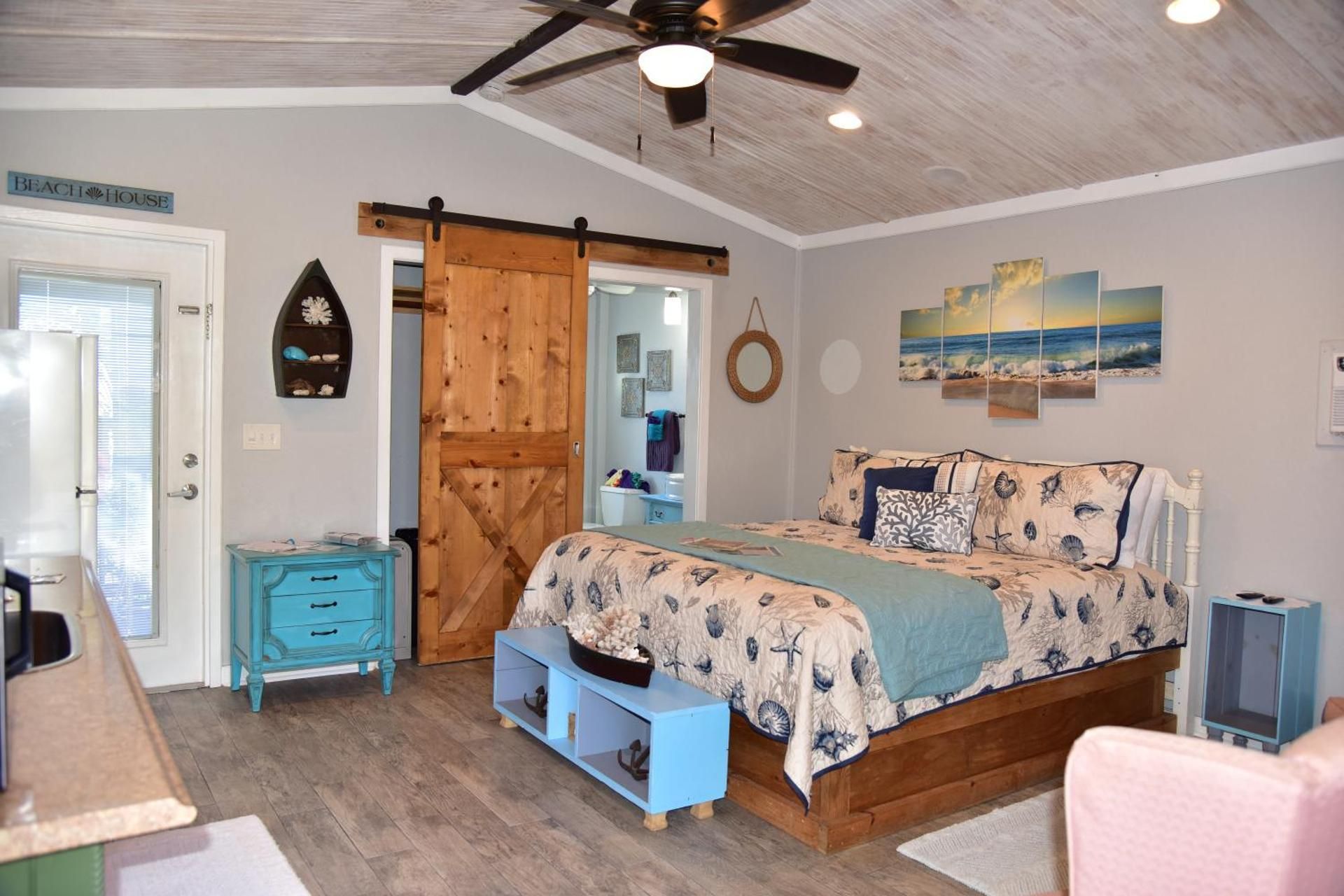 Superior King Suite
