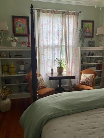 Queen Suite