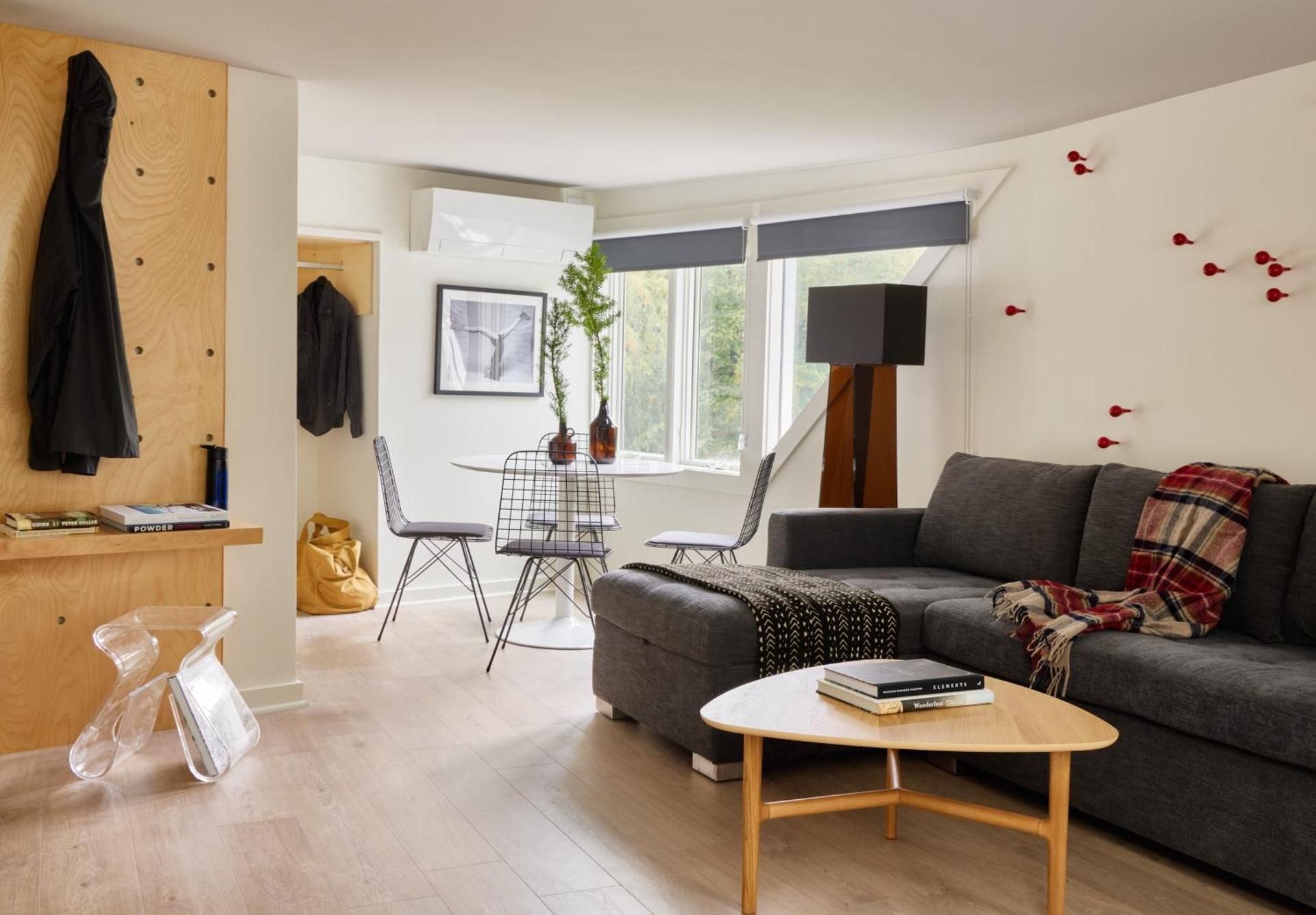 Tälta Lodge, a Bluebird by Lark King Suite 3