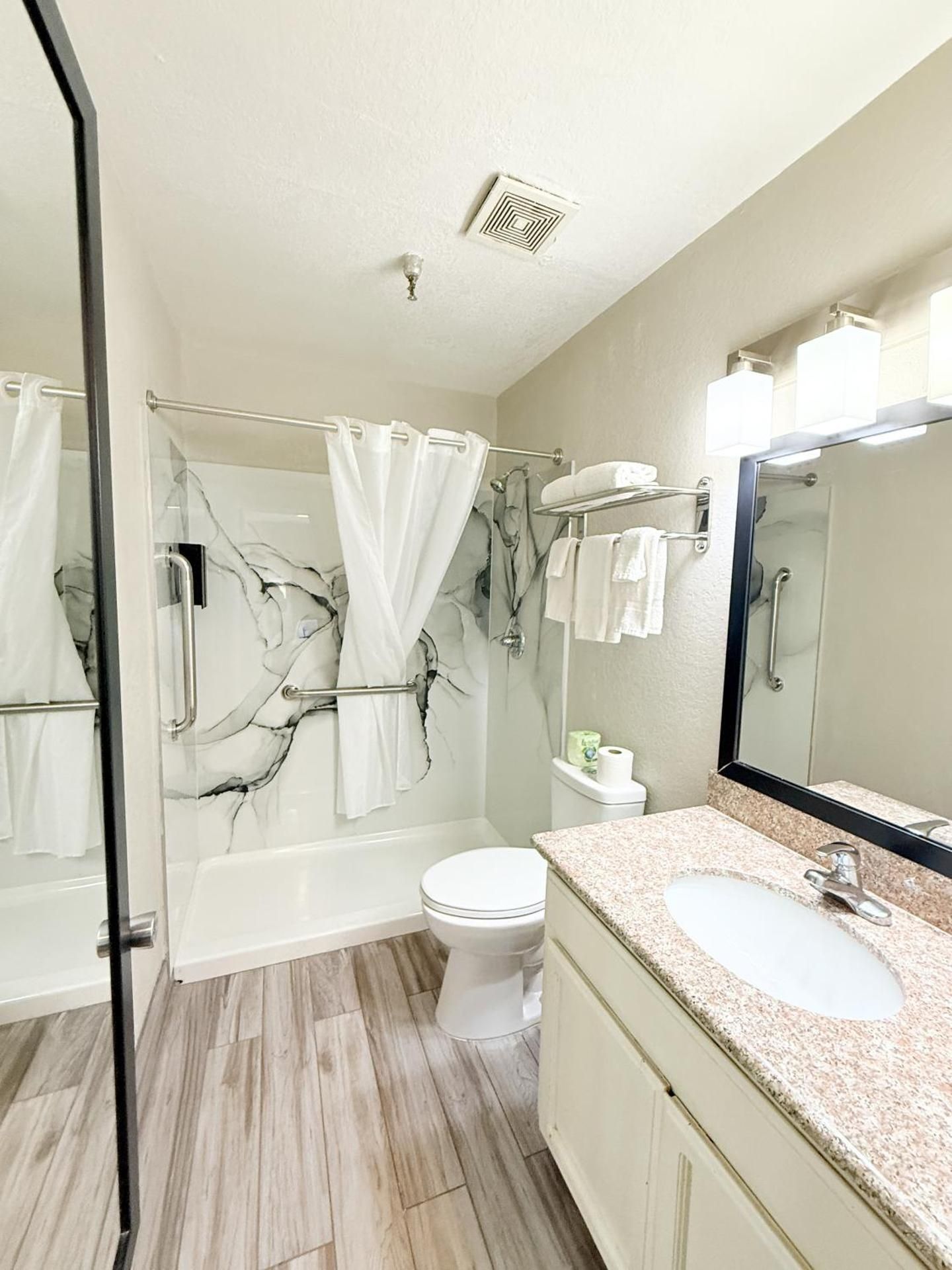 Premium Quadruple Room