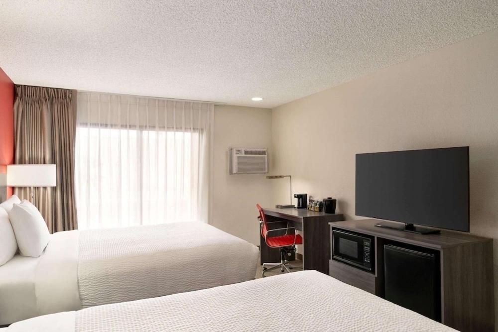Standard Twin Room with Garden View