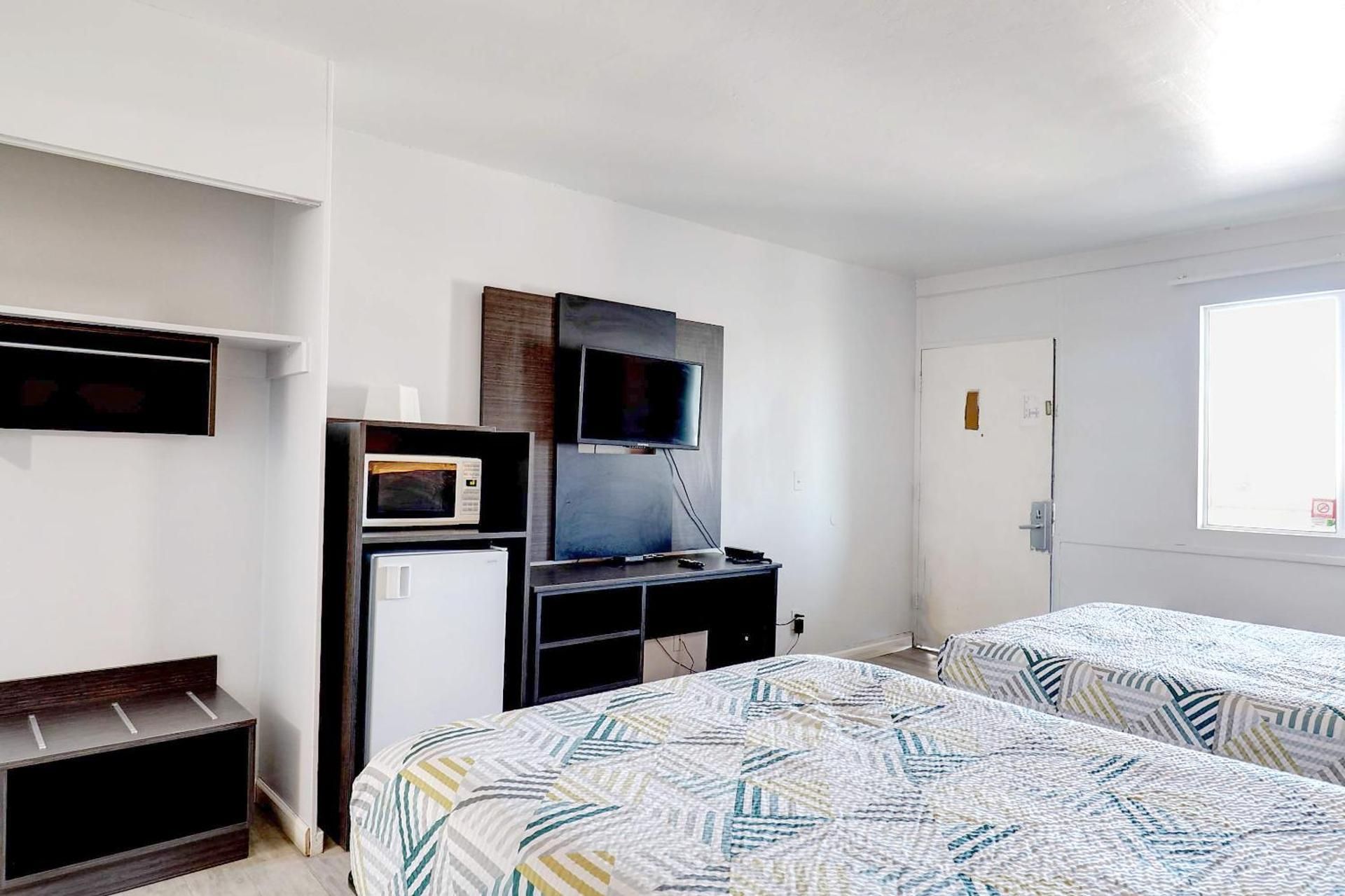 Standard Double Room - Non-Smoking