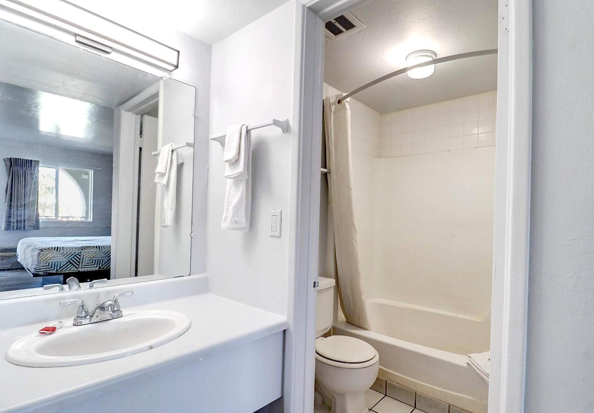 Standard Double Room - Non-Smoking