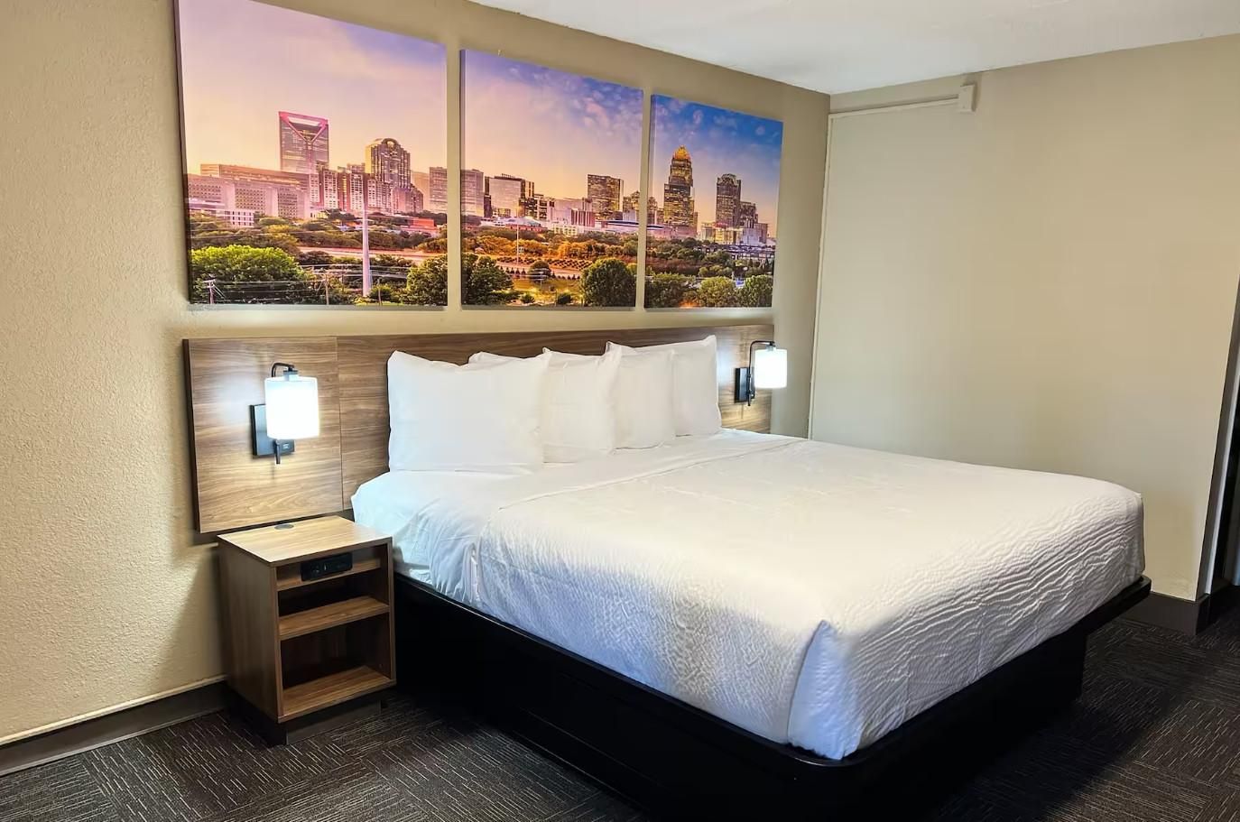 1 Queen Bed, Non-Smoking