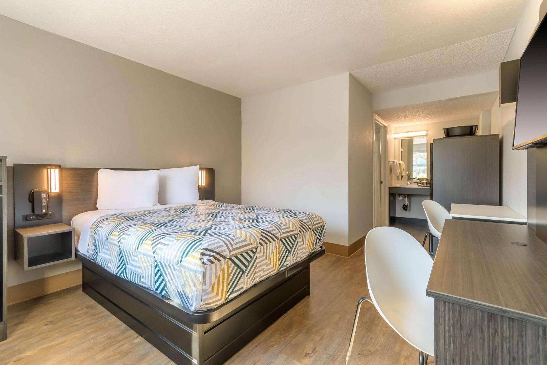 Double Room - Non-Smoking