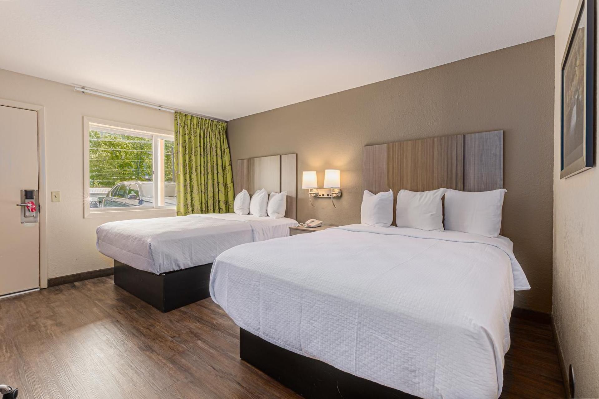 Queen Room with Two Queen Beds Ground Floor - Non-Smoking