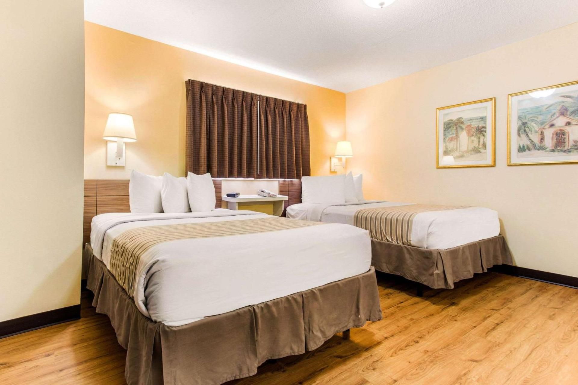 Deluxe Quadruple Room - Smoking