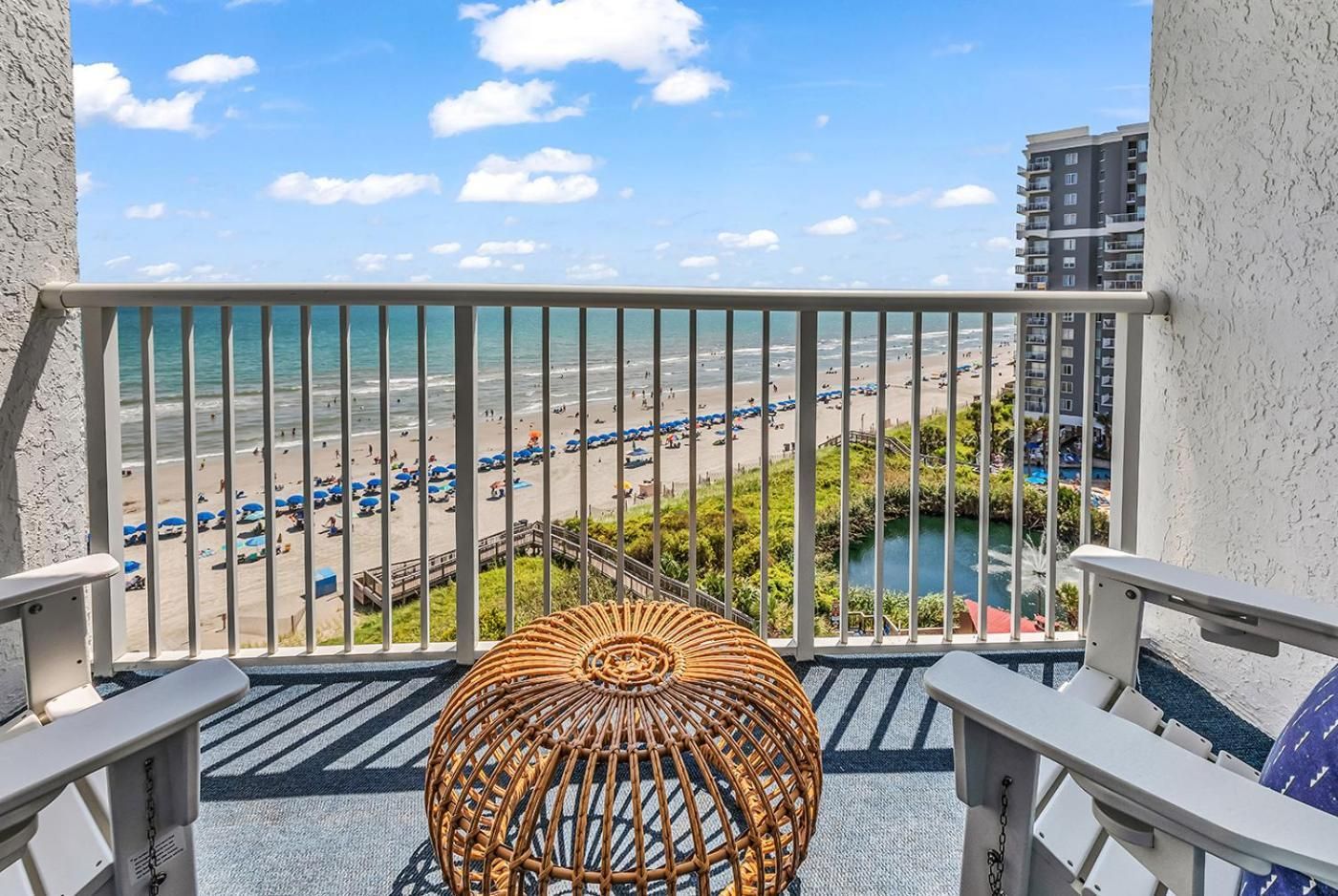 One-Bedroom Apartment - Oceanfront