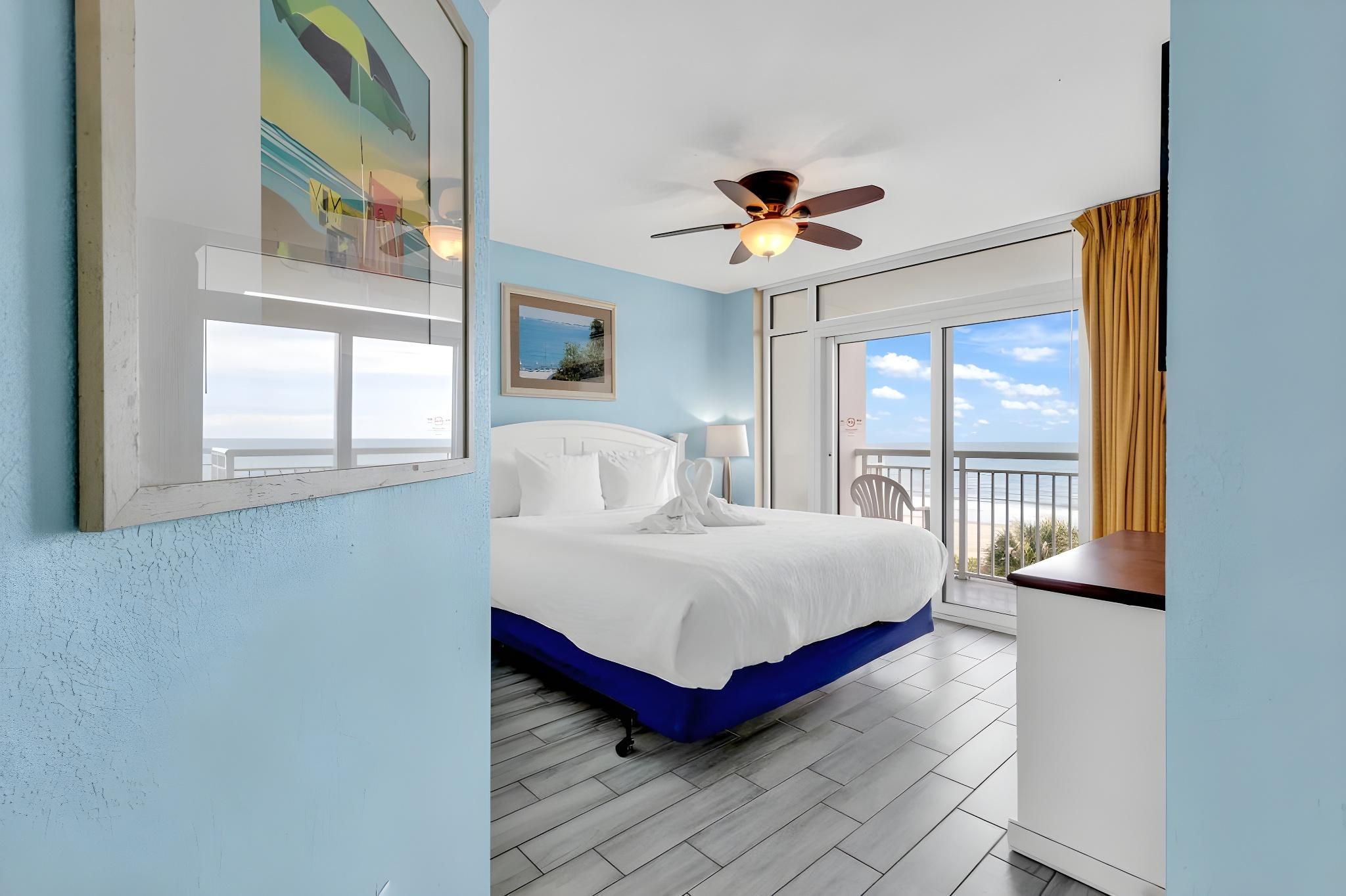 2BR Oceanfront Condo Atlantica Resort